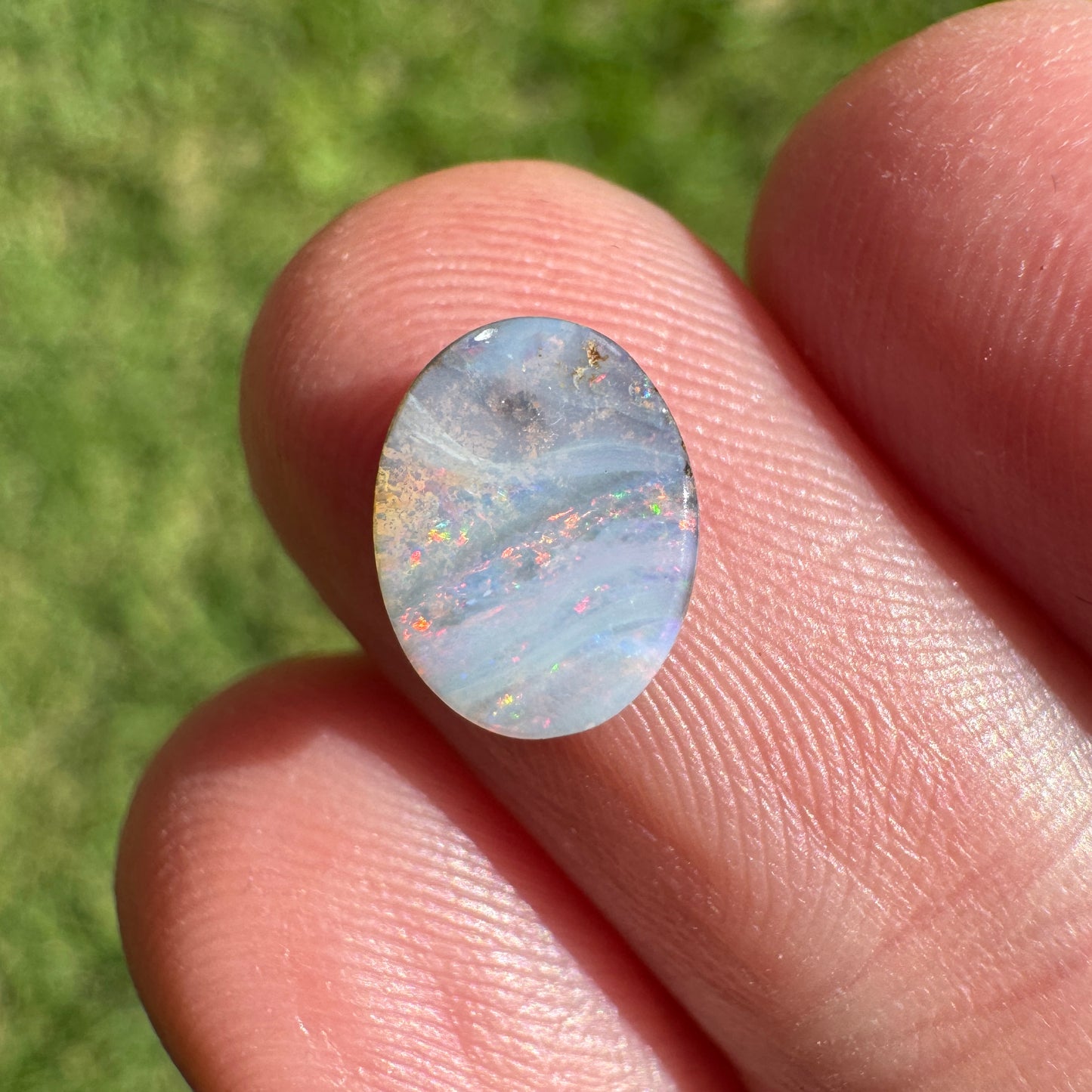 1.38 Ct small boulder opal