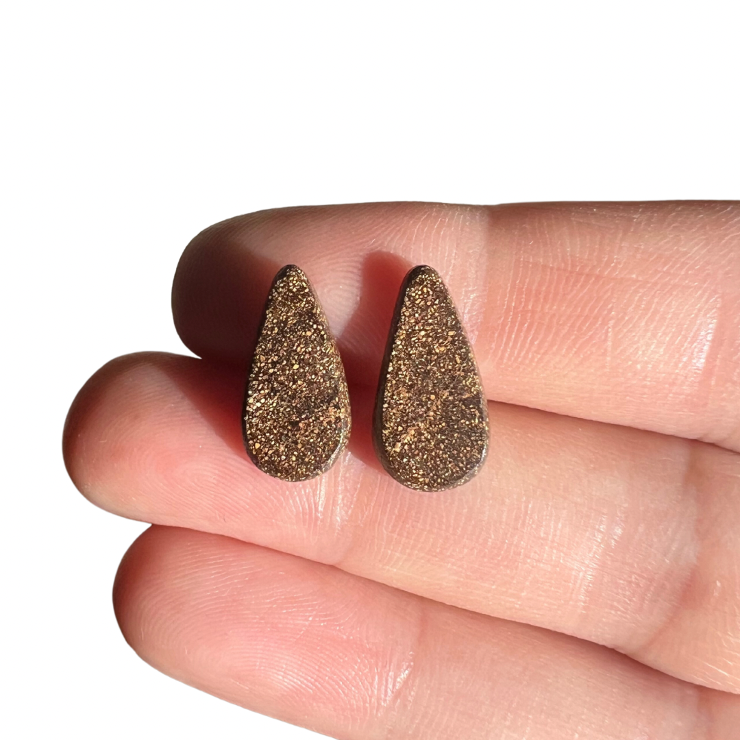 6.55 Ct teardrop boulder opal pair - Broken River Mining