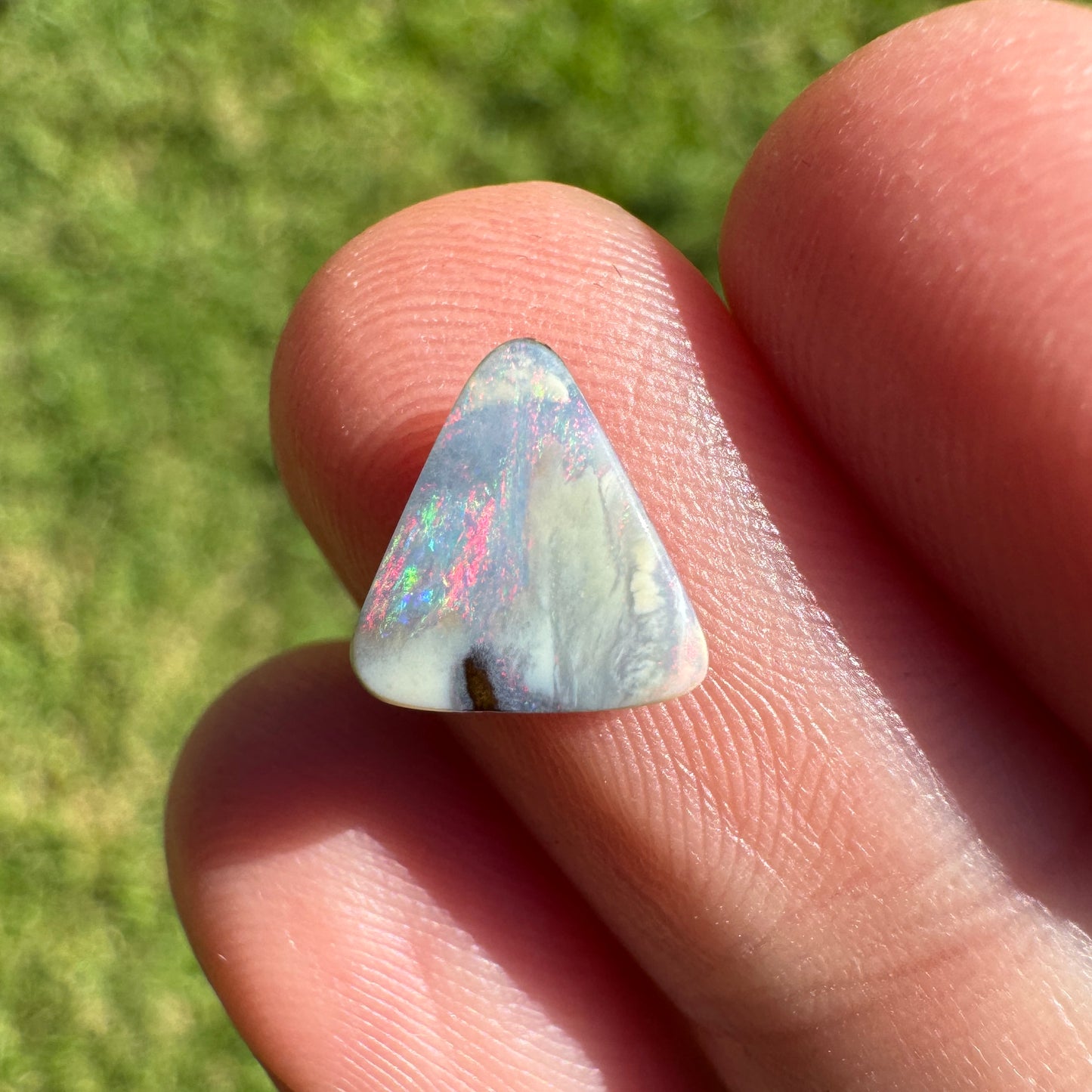 1.46 Ct small boulder opal