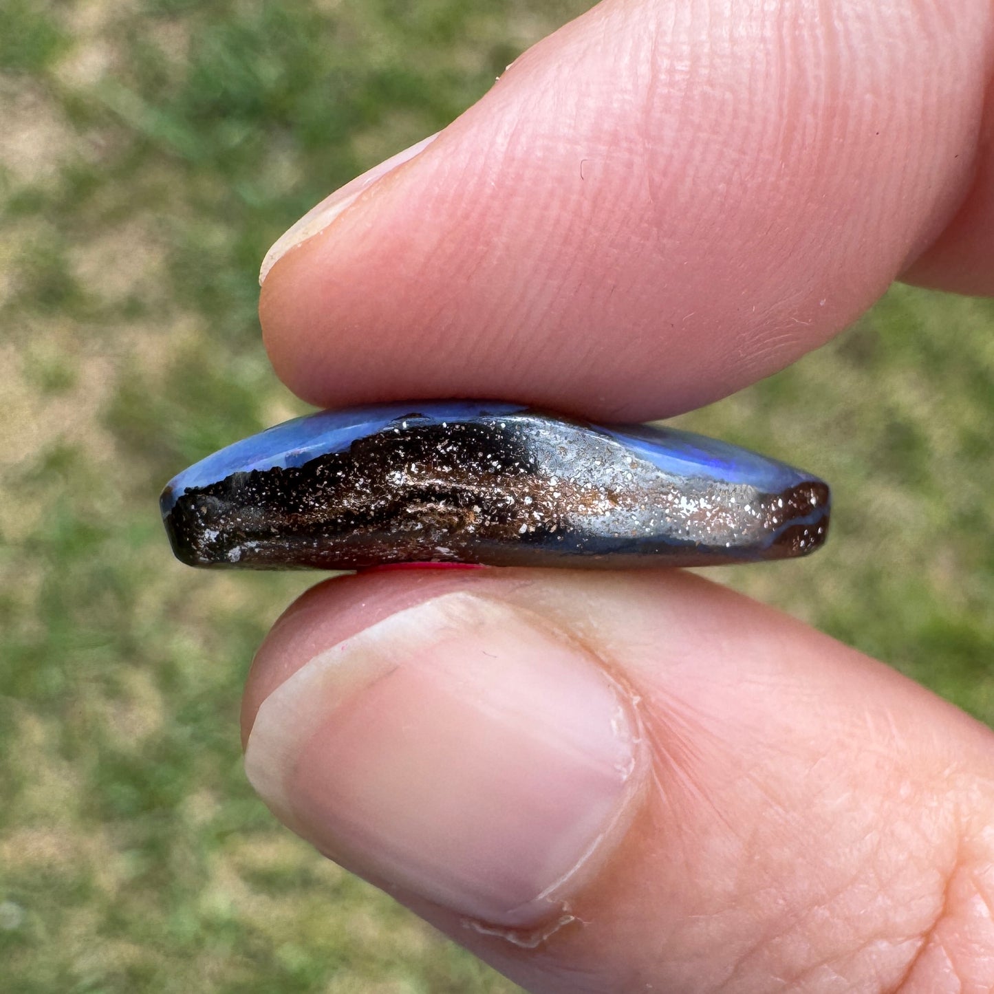 12.73 Ct blue boulder opal