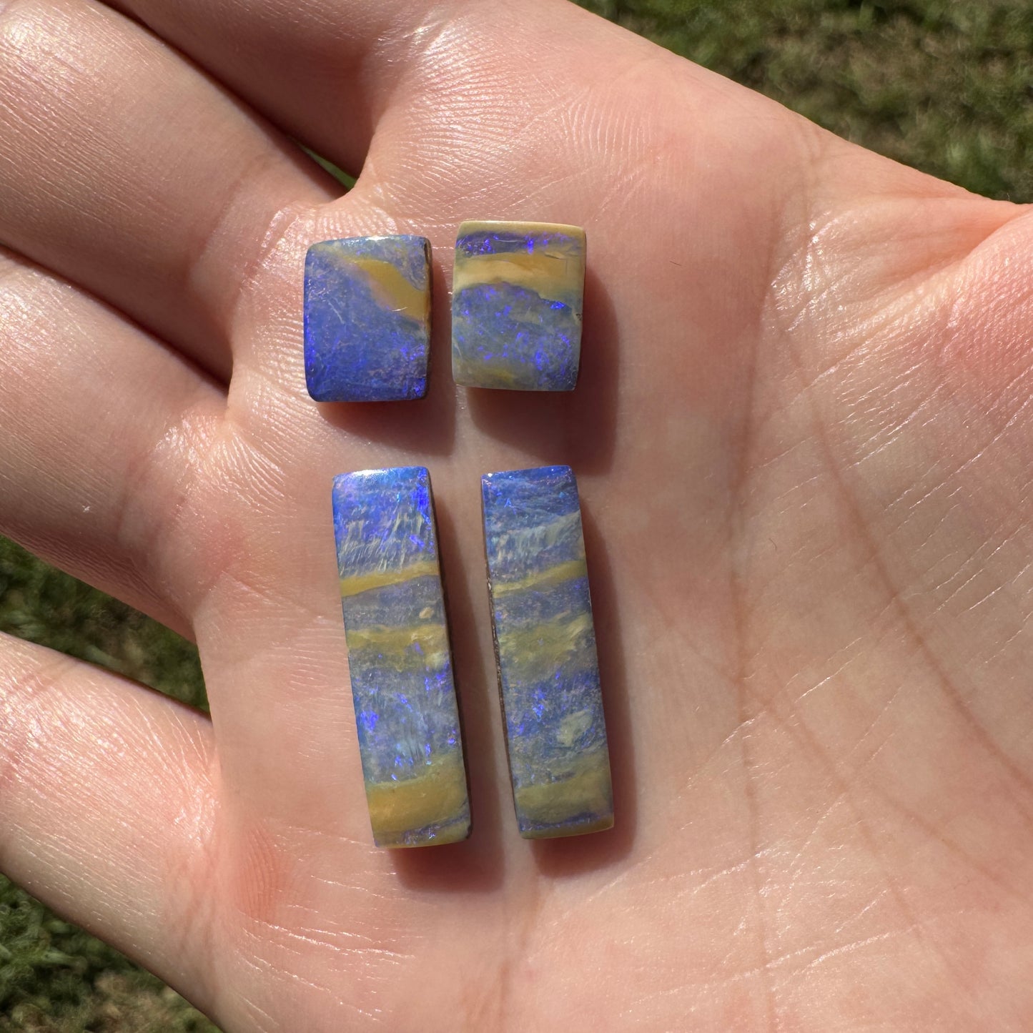 5.27 Ct boulder opal pair