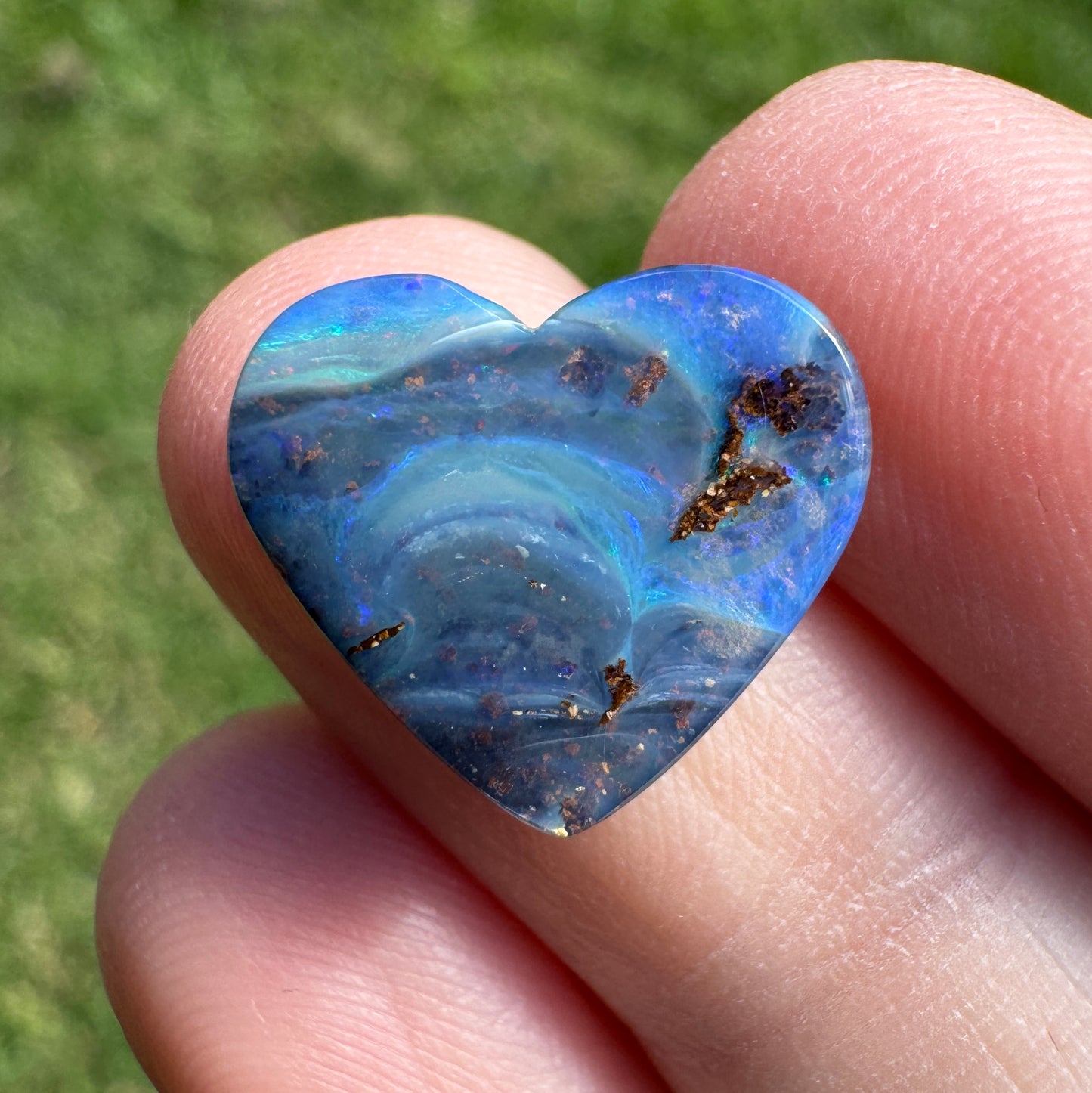 3.58 Ct heart boulder opal