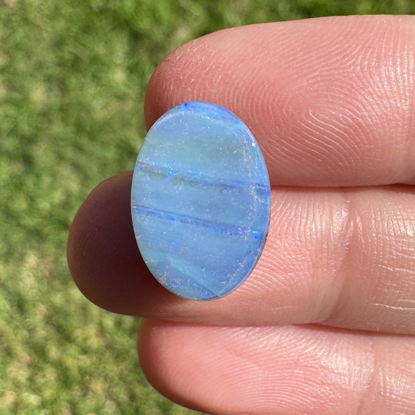 6.63 Ct oval boulder opal