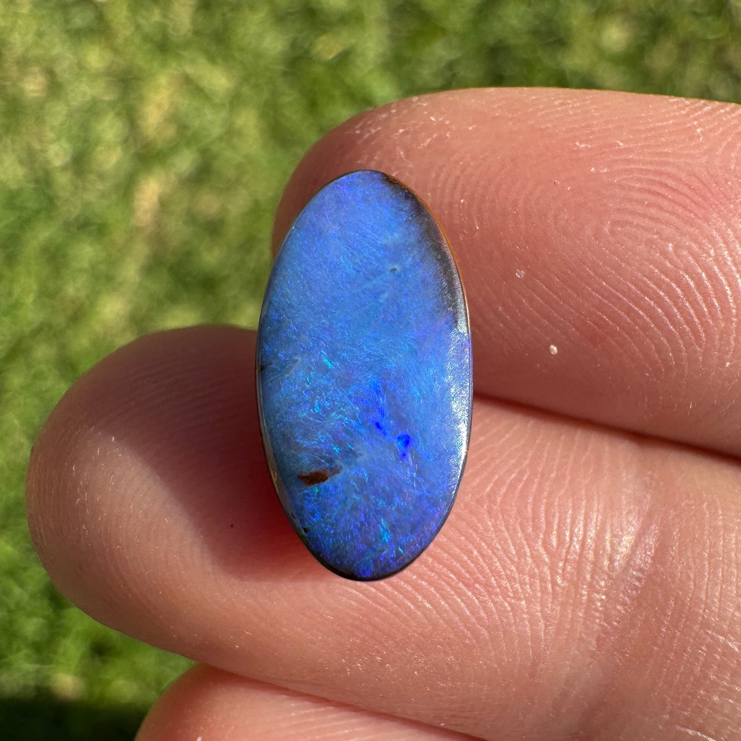 3.06 Ct blue oval boulder opal