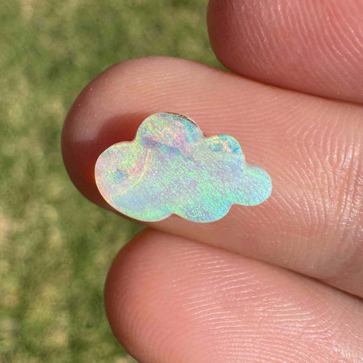 1.07 Ct cloud carving crystal opal