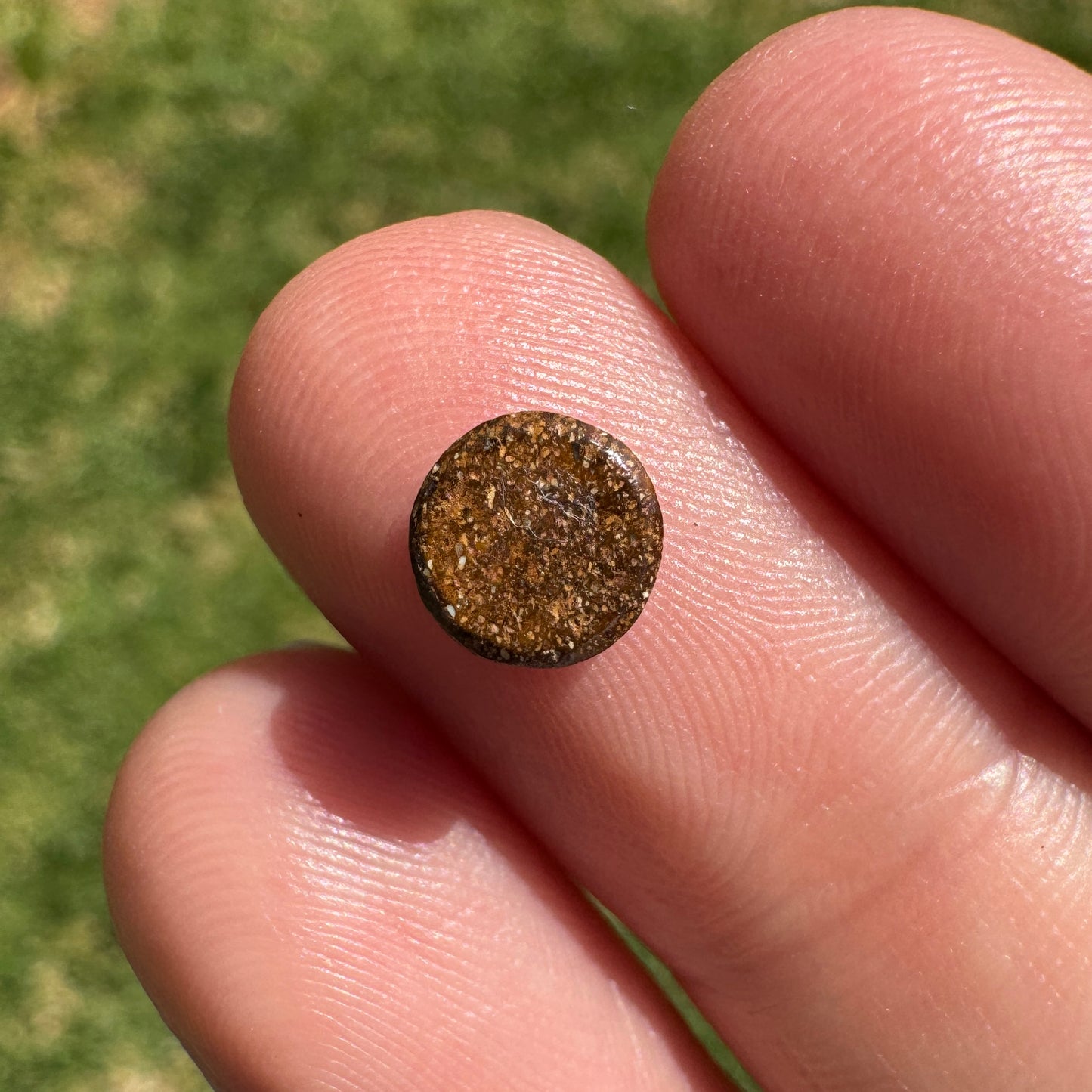 0.91 Ct extra small boulder opal