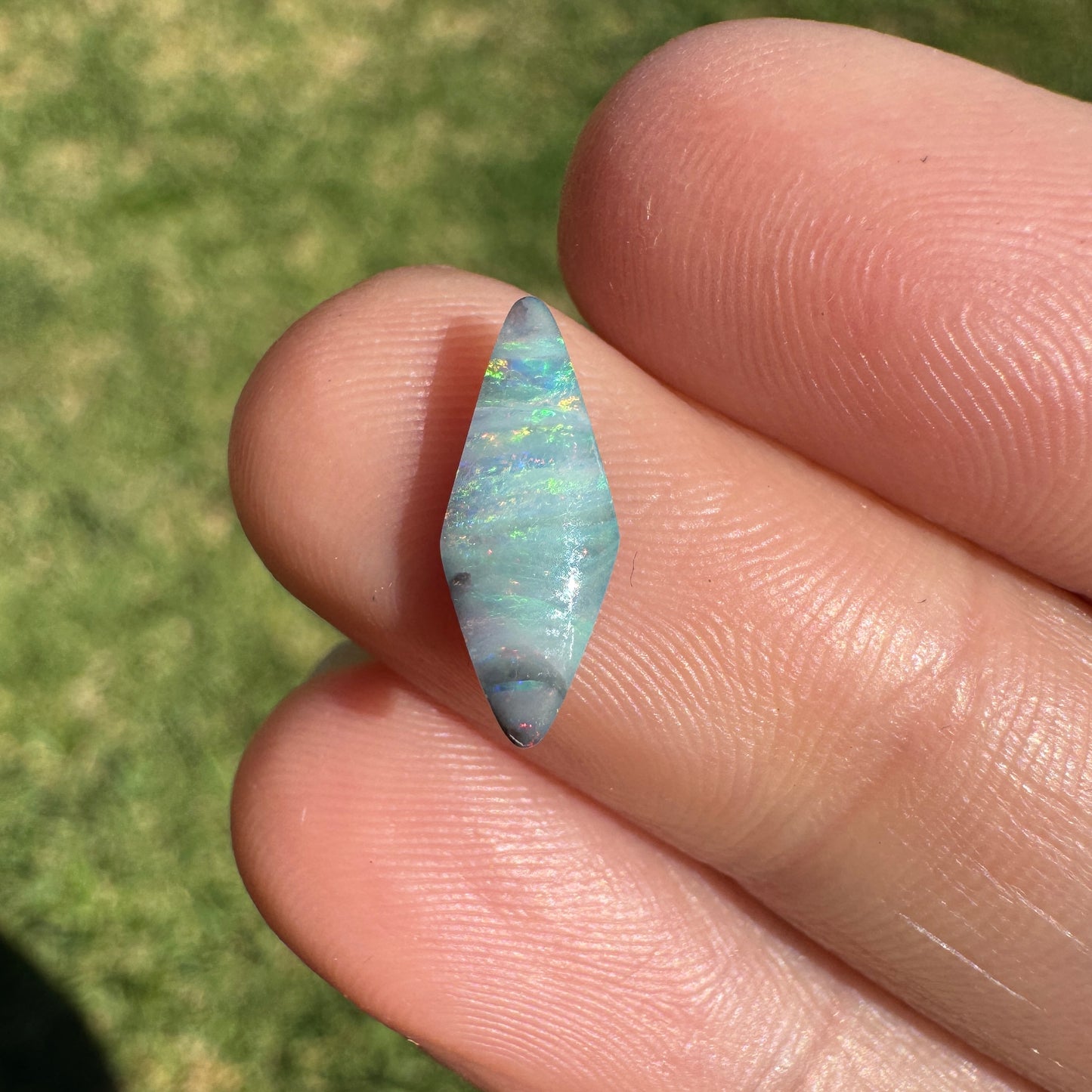 1.08 Ct small boulder opal