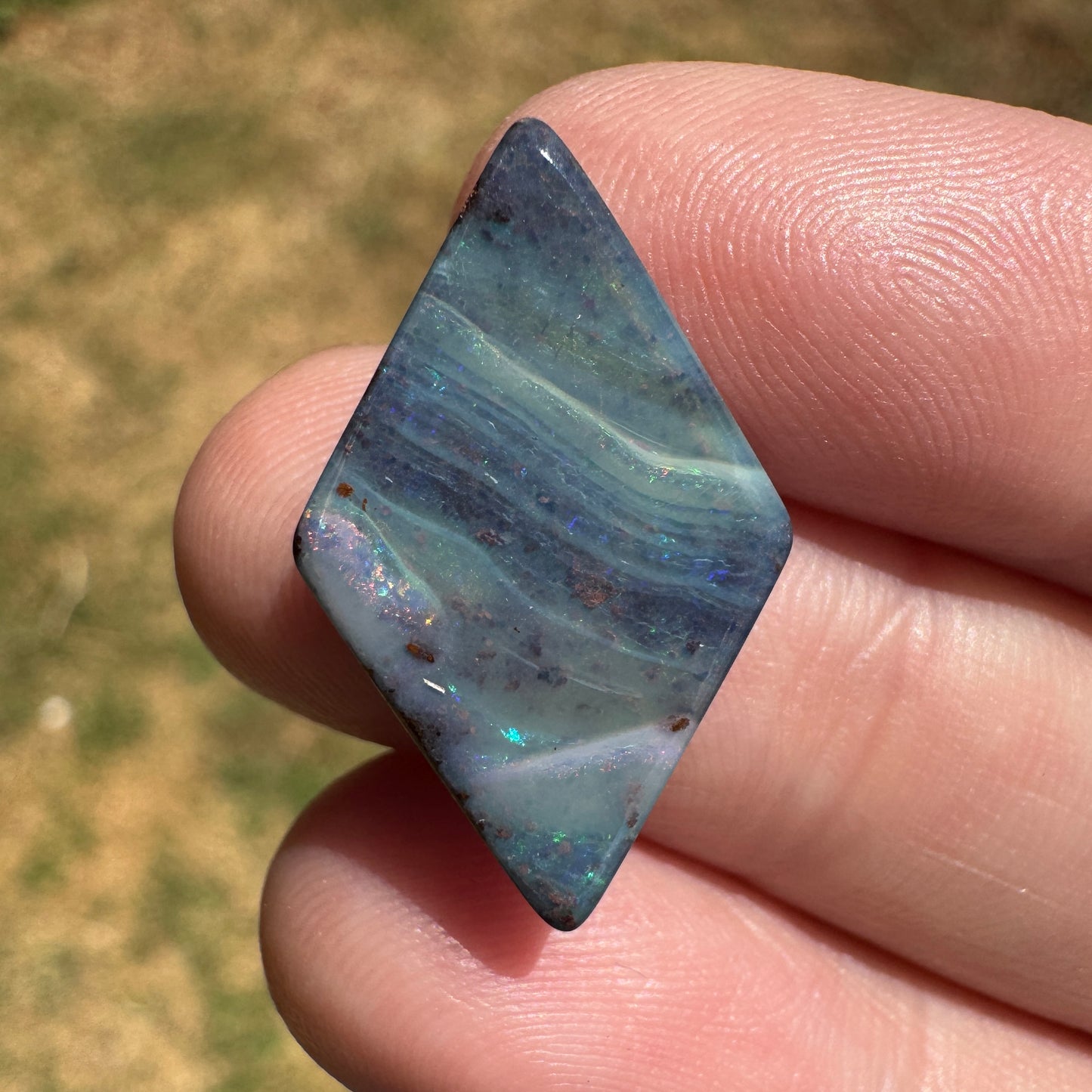 4.93 Ct diamond-shaped boulder opal