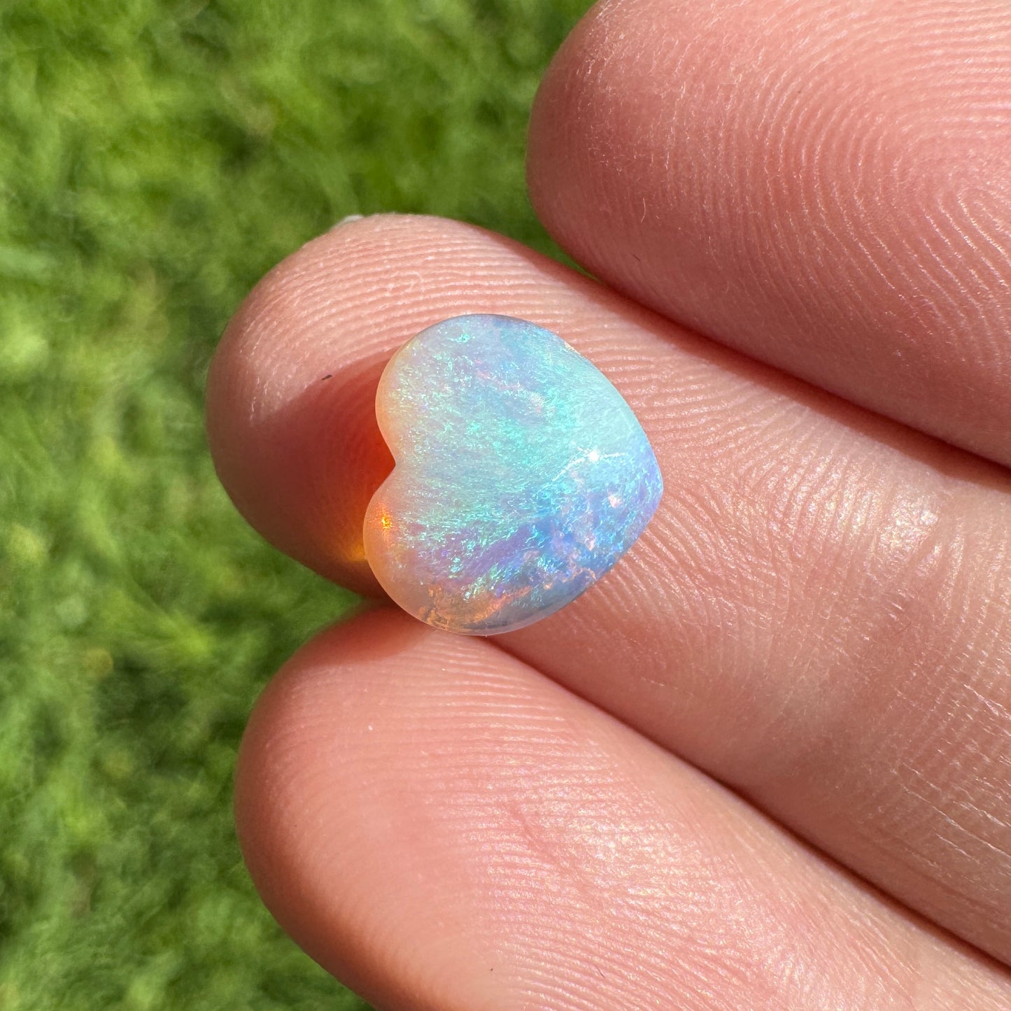 1.99 Ct crystal heart opal