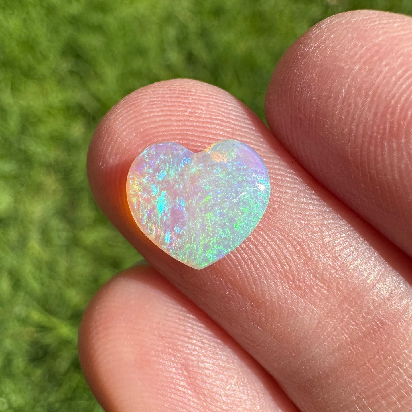 1.31 Ct small heart crystal opal