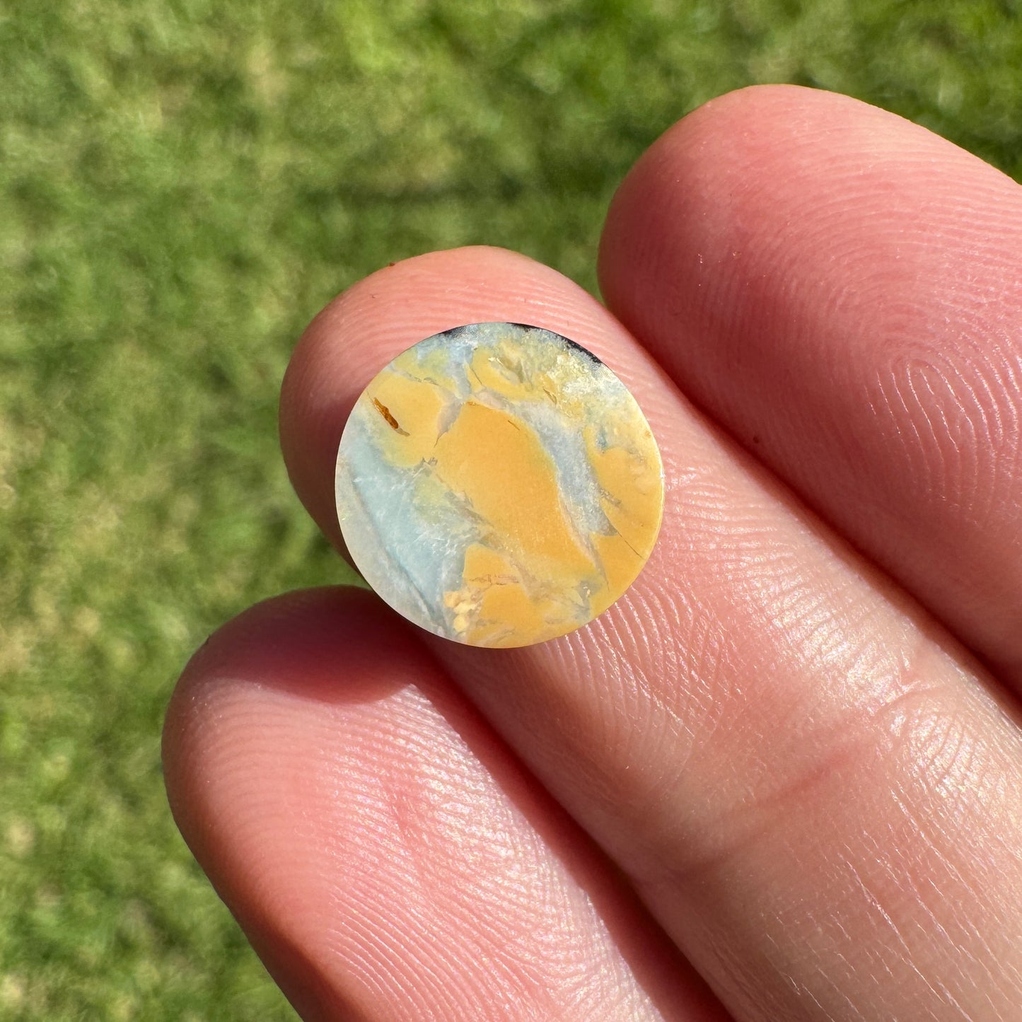 2.29 Ct small boulder opal