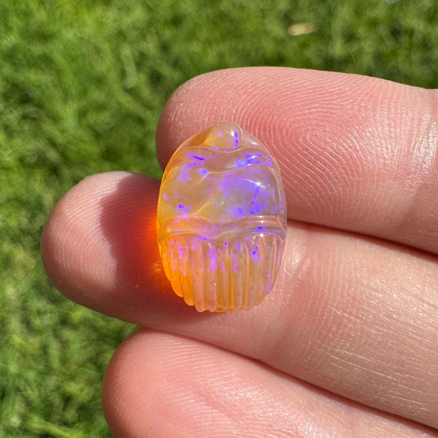 6.55 Ct carved scarab opal