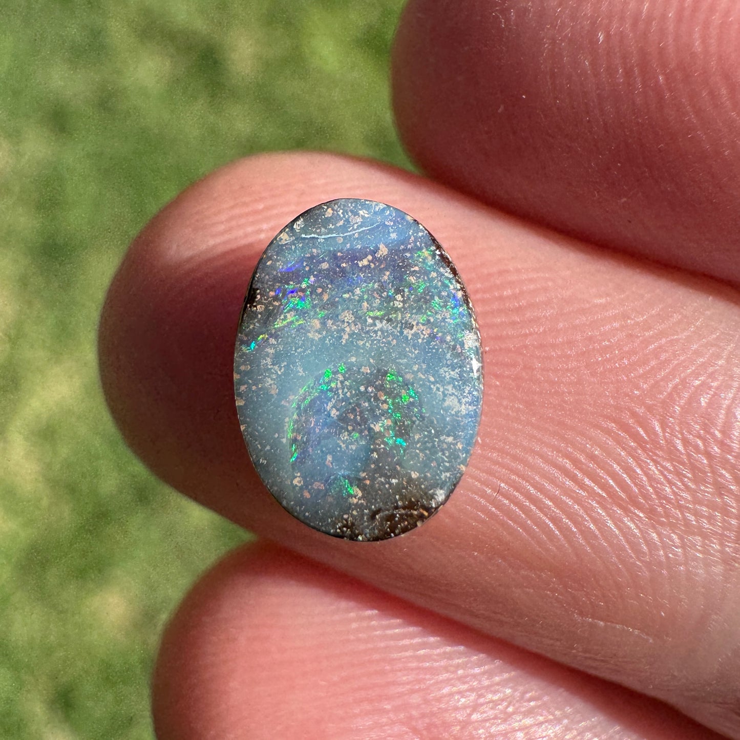 1.56 Ct small boulder opal