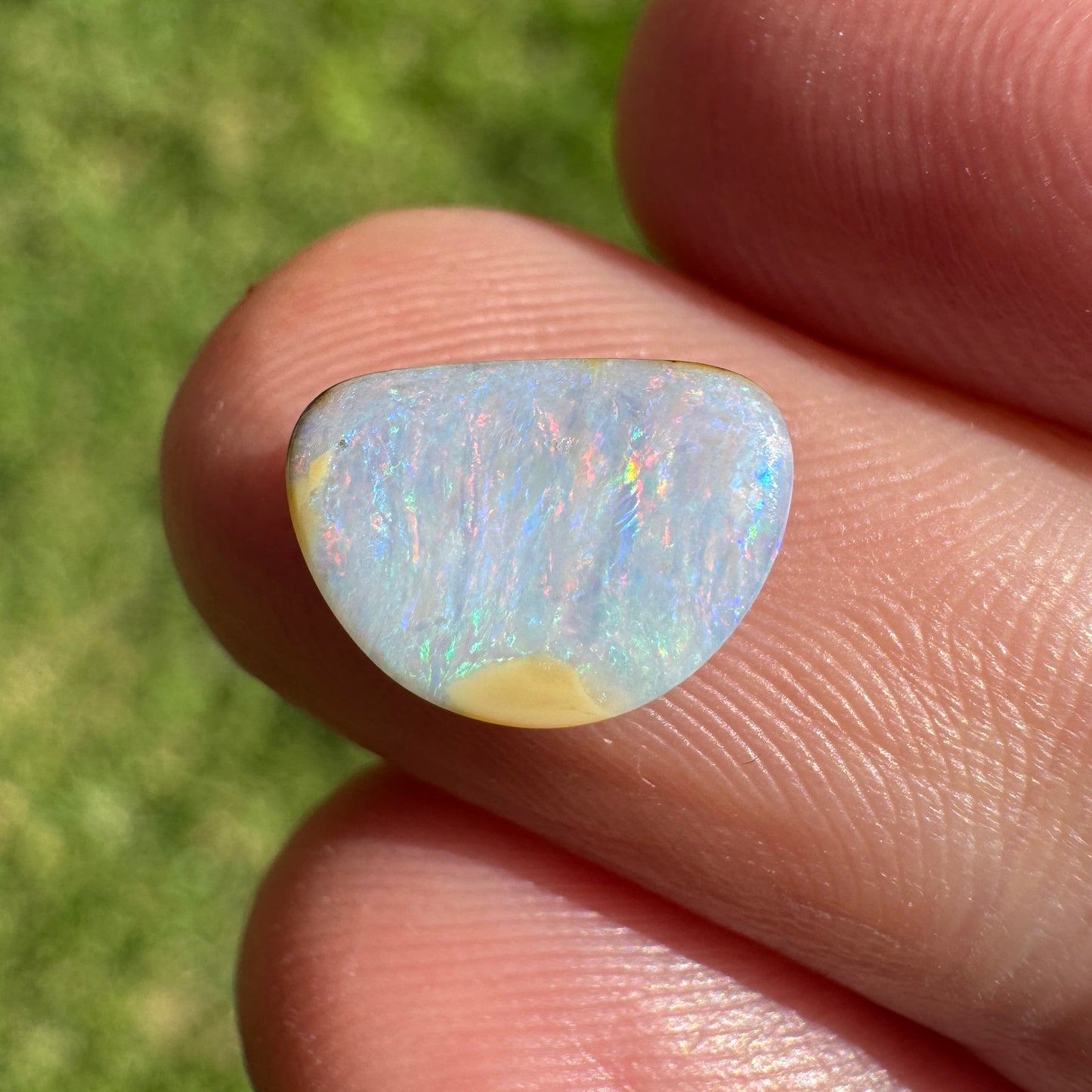 1.50 Ct small boulder opal