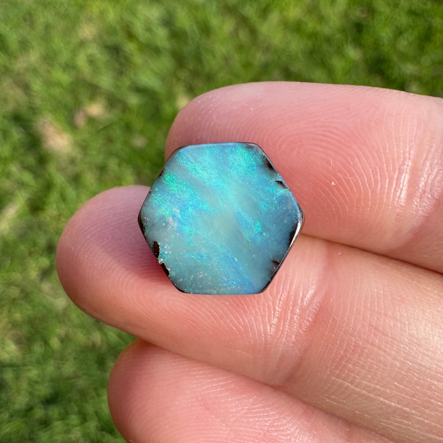 6.39 Ct small boulder opal