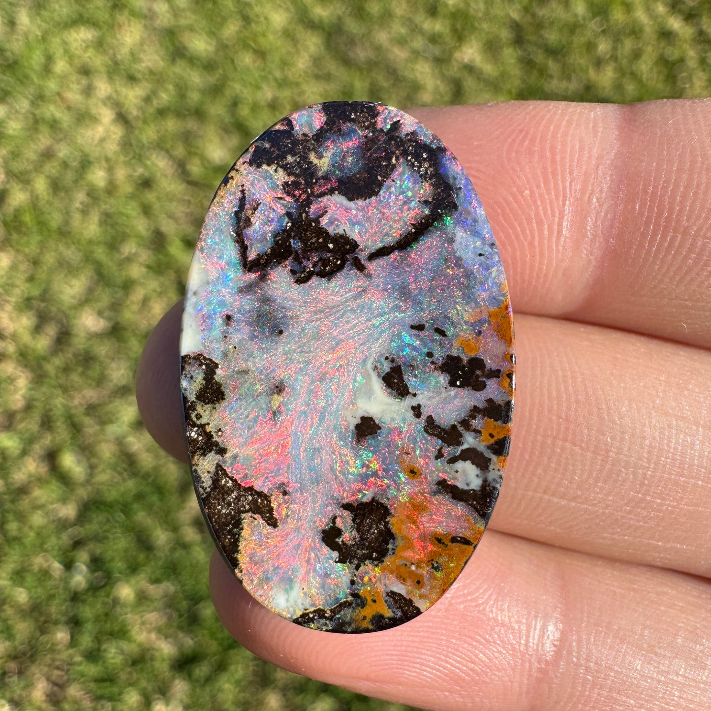 33.73 Ct large pink oval boulder opal