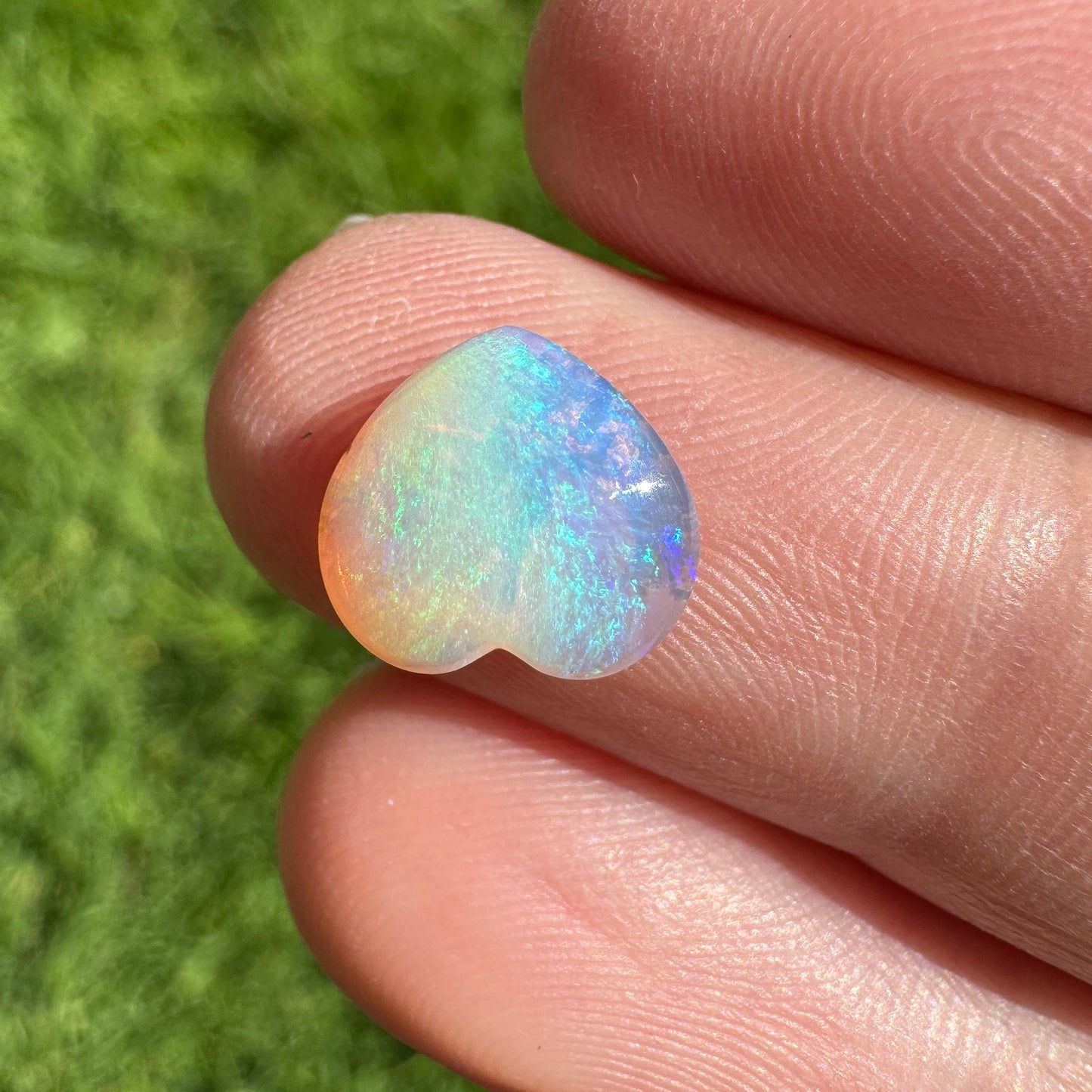 1.99 Ct crystal heart opal