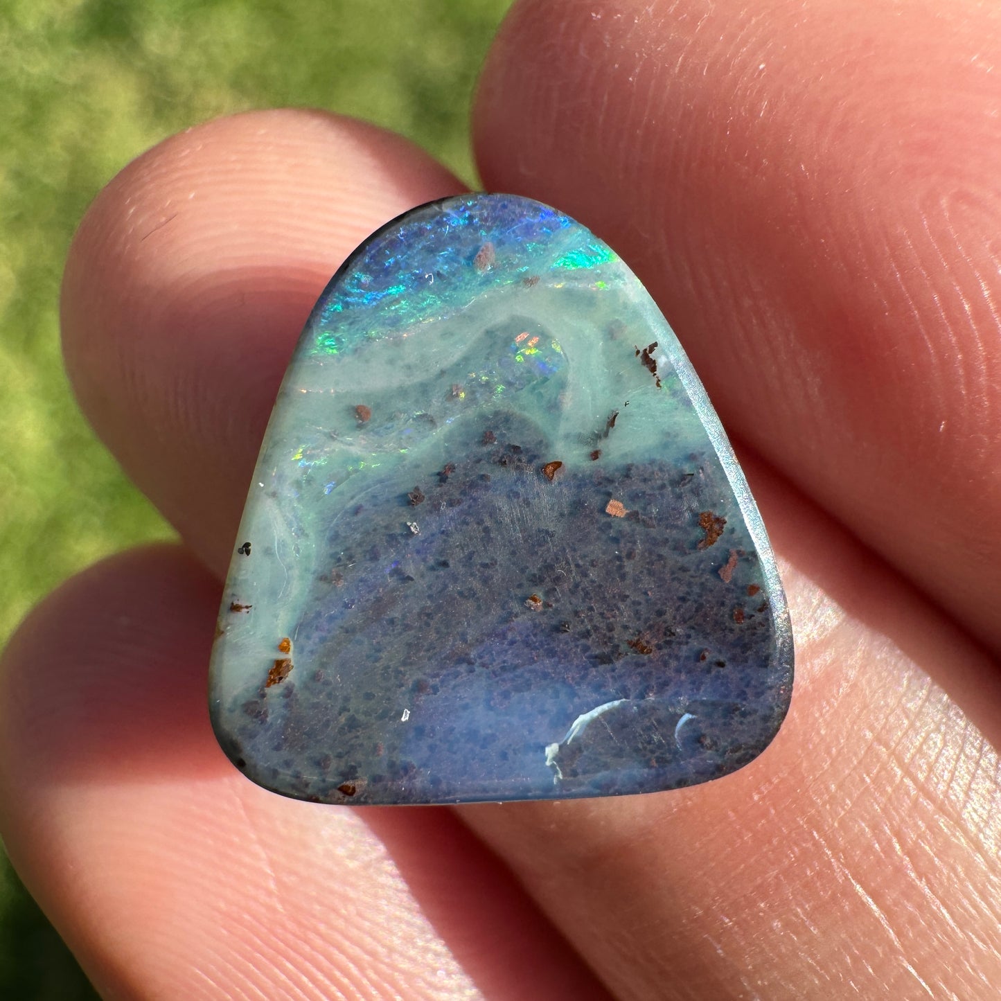 5.70 Ct geometric boulder opal