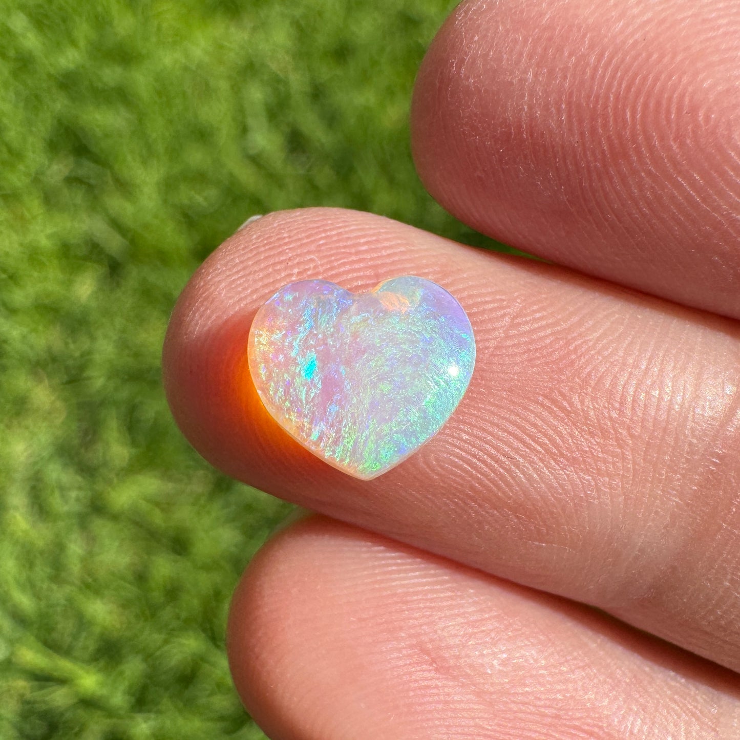 1.31 Ct small heart crystal opal