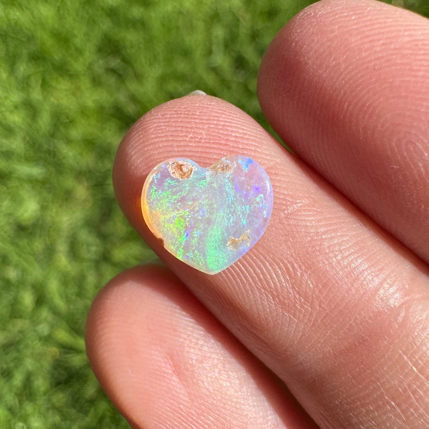 1.31 Ct small heart crystal opal
