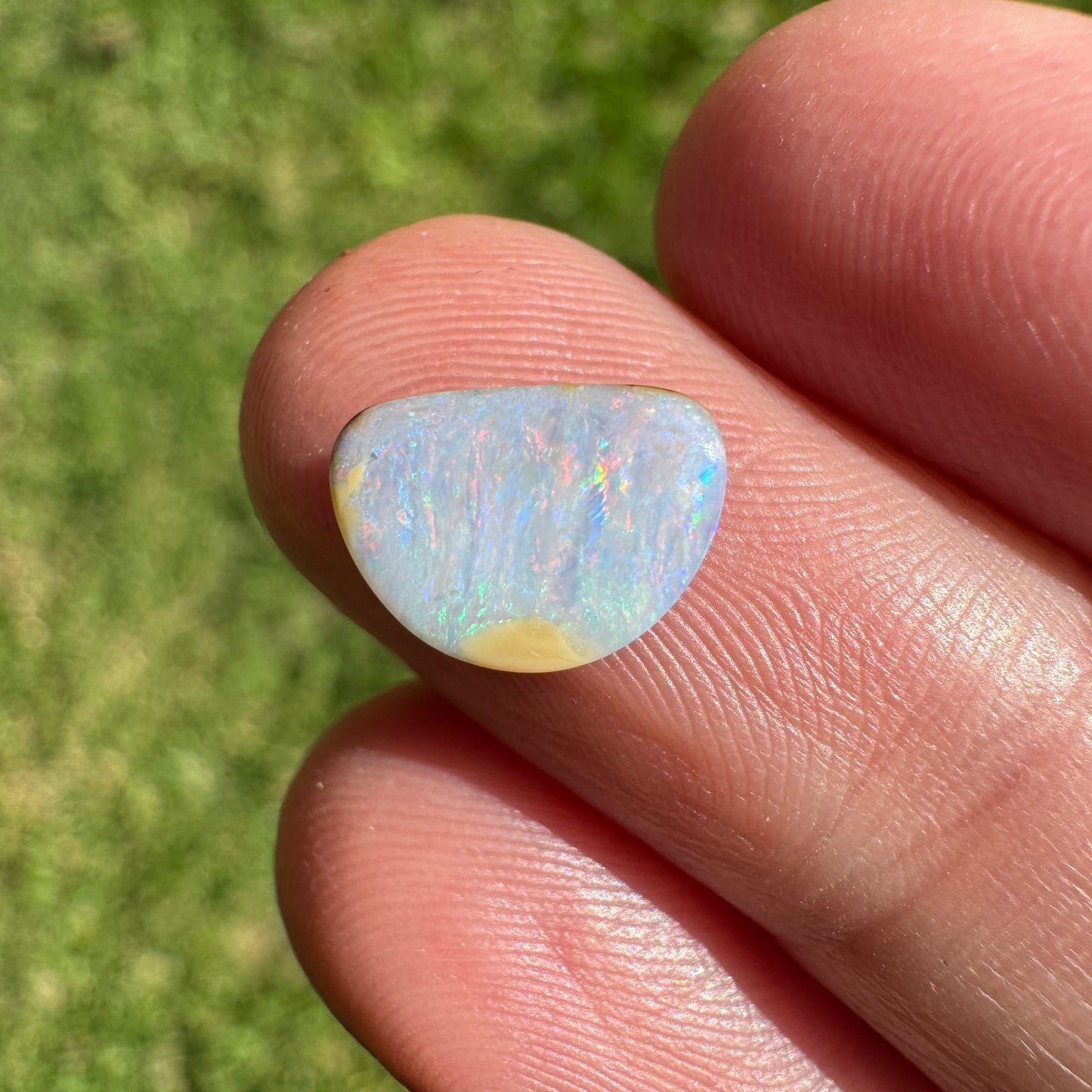 1.50 Ct small boulder opal