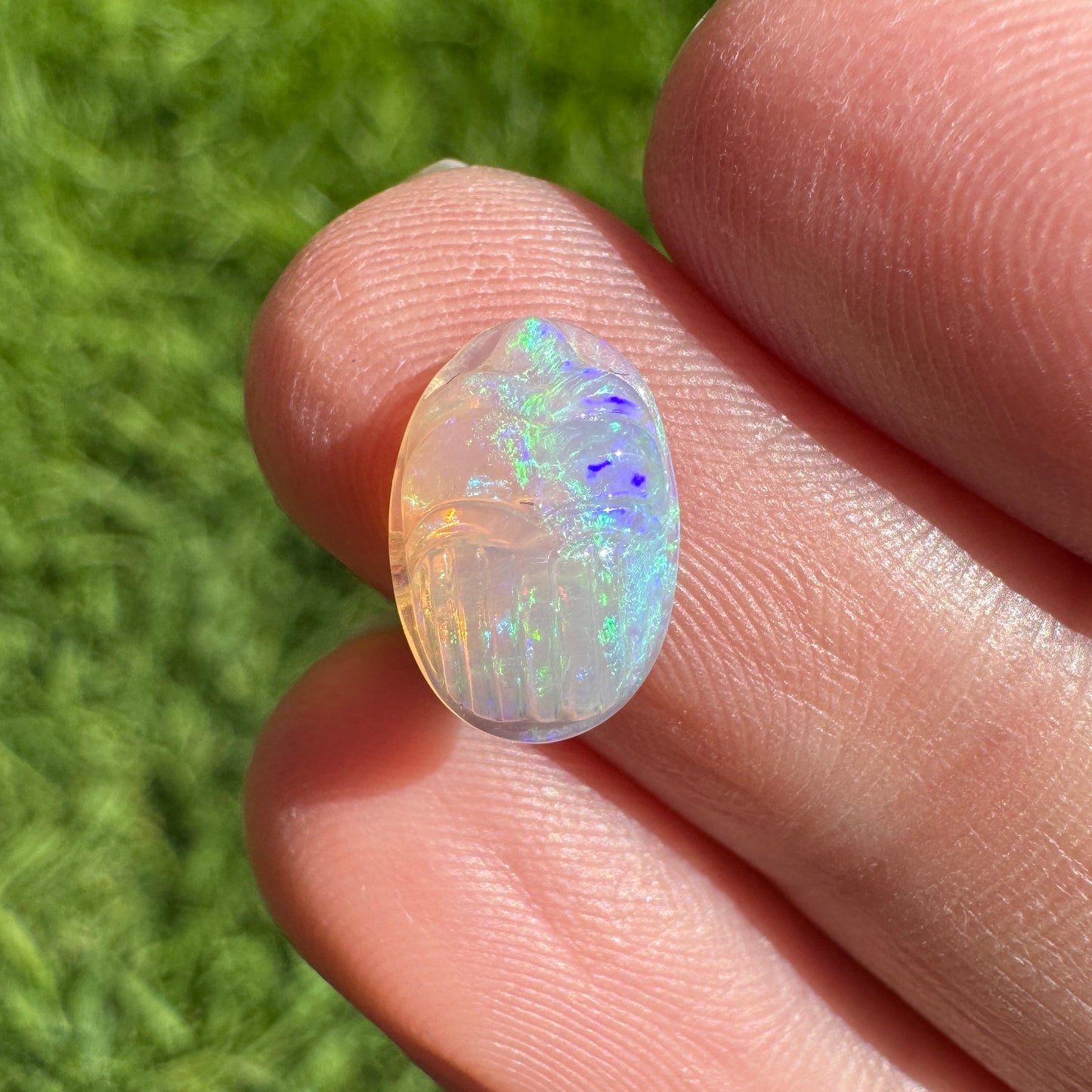 1.79 Ct carved scarab opal