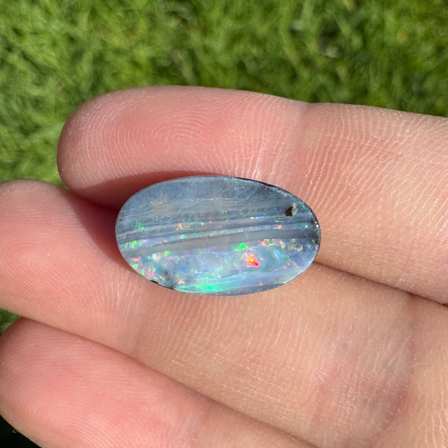 10.97 Ct oval boulder opal pair