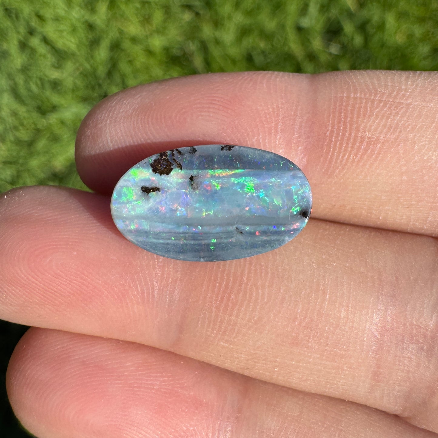 10.97 Ct oval boulder opal pair