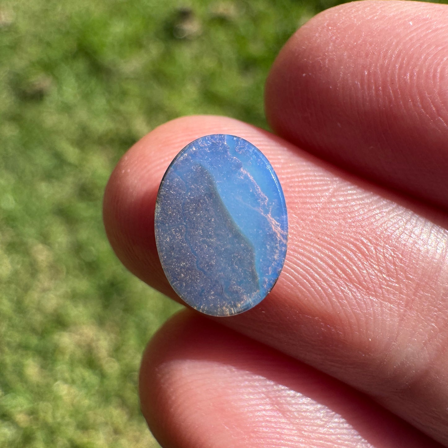 2.36 Ct small boulder opal