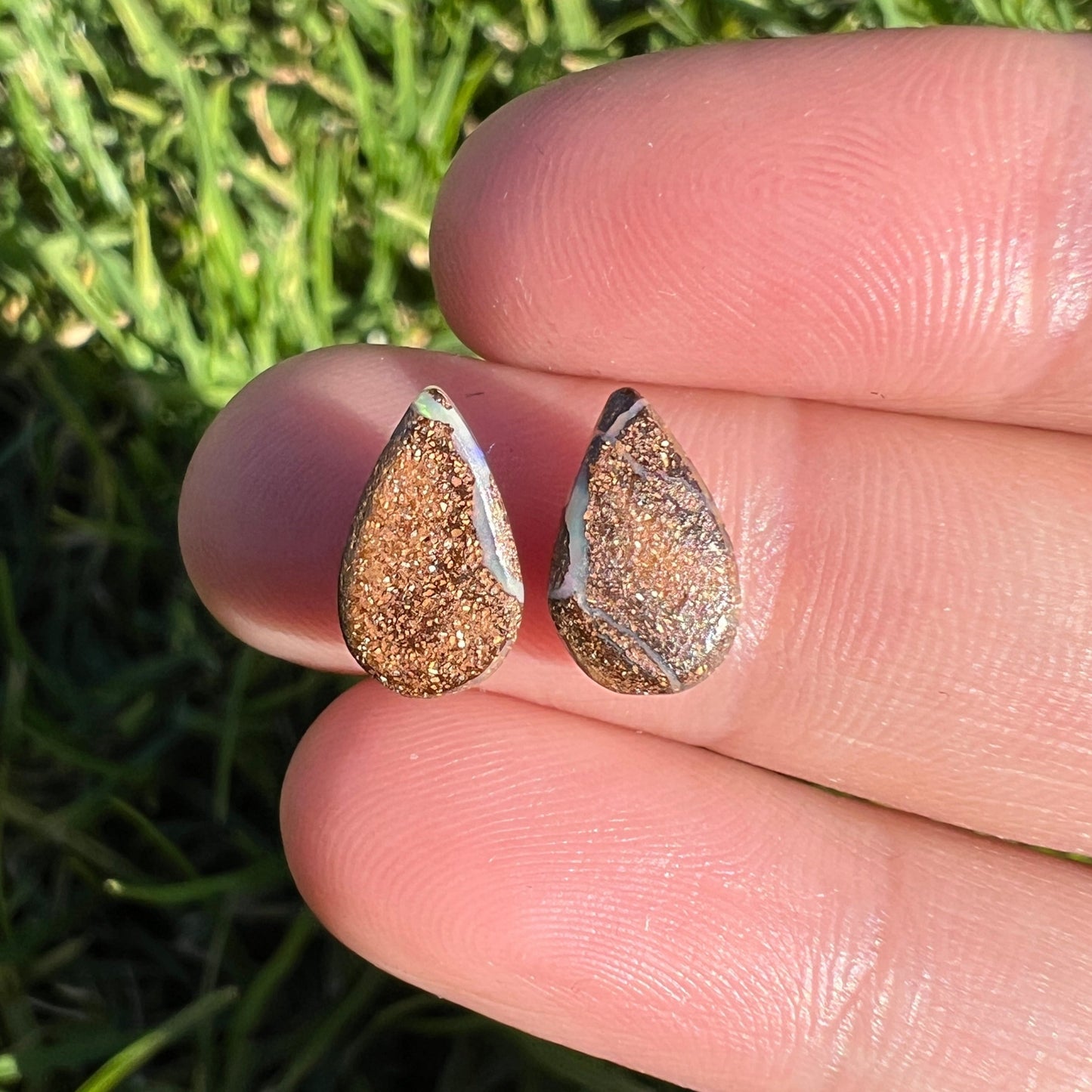 3.39 Ct boulder opal pair