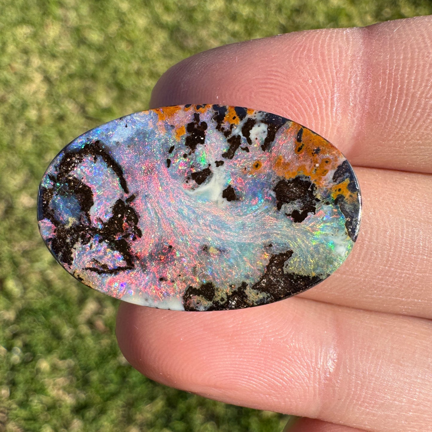 33.73 Ct large pink oval boulder opal