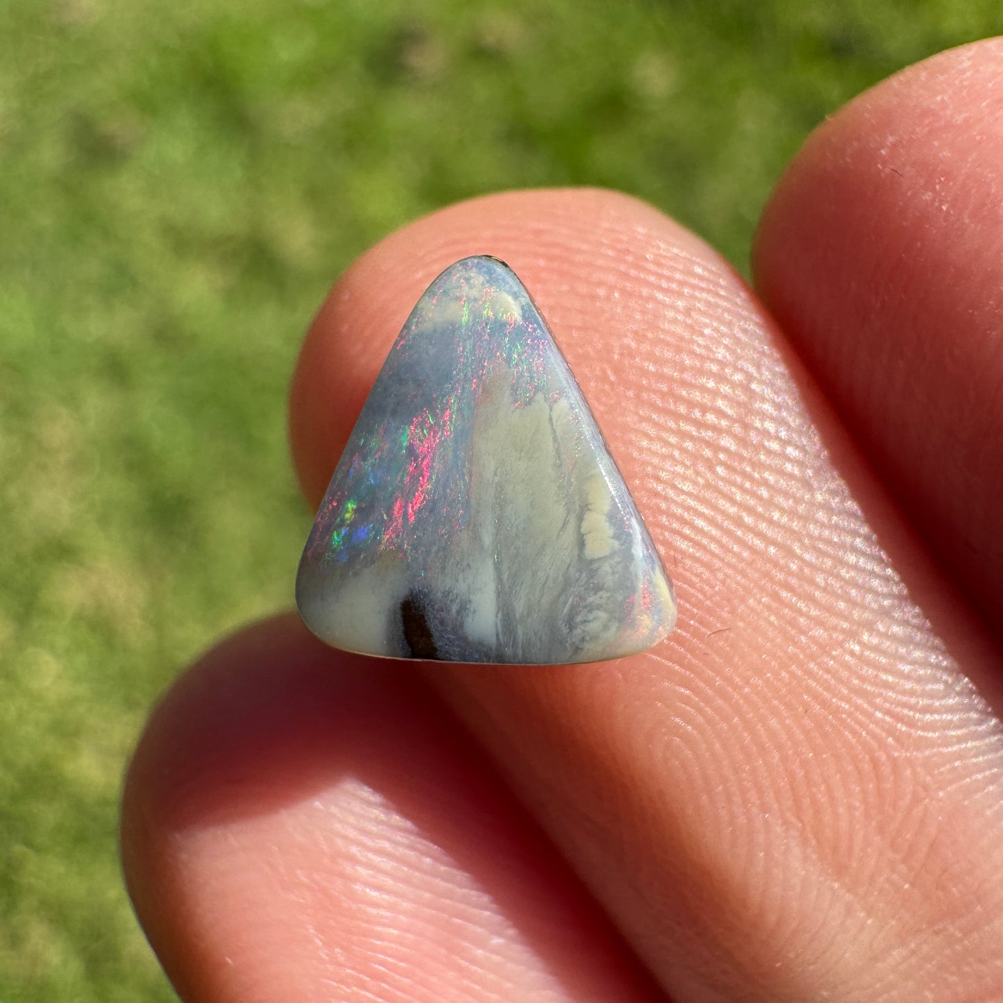 1.46 Ct small boulder opal