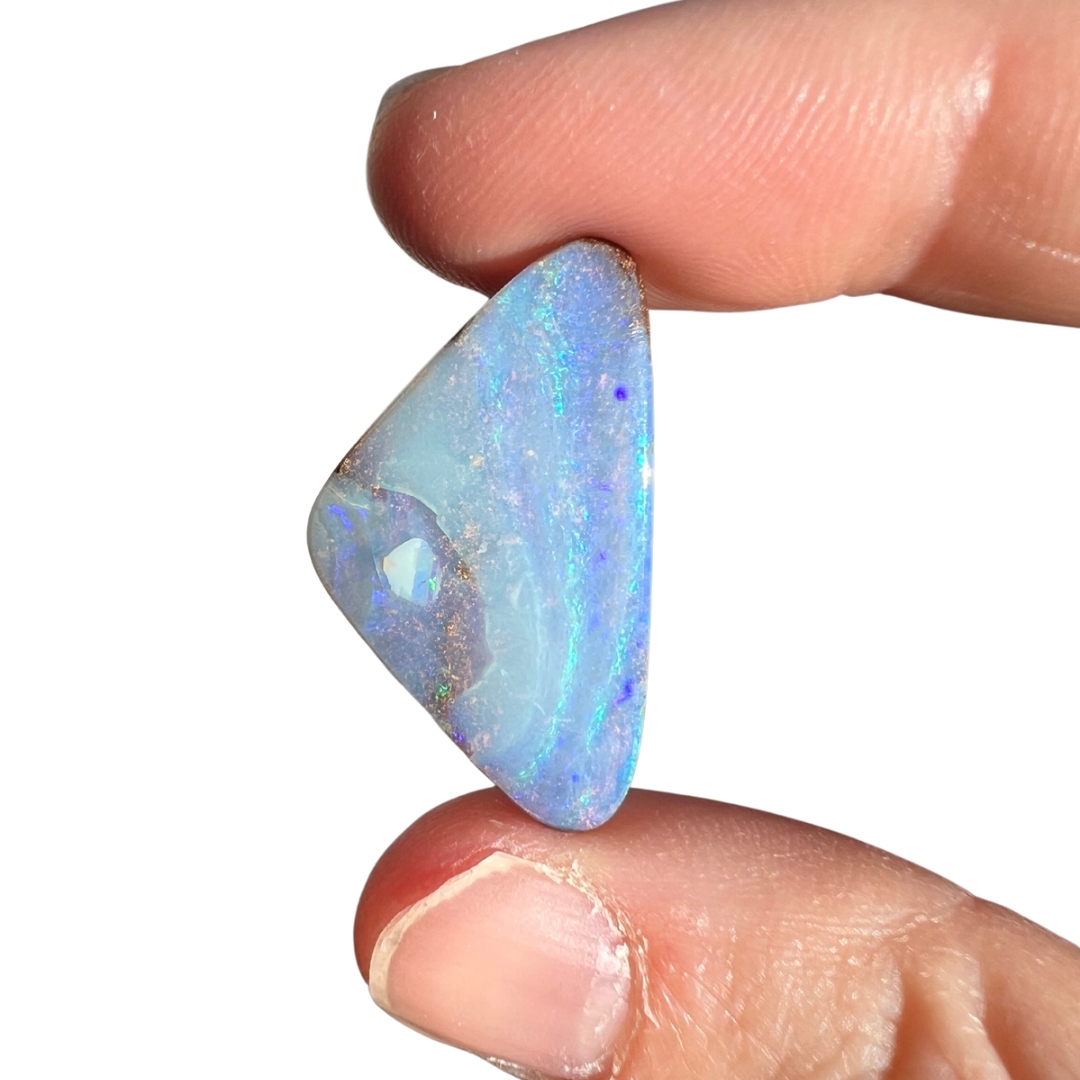 14.04 Ct large triangle boulder opal