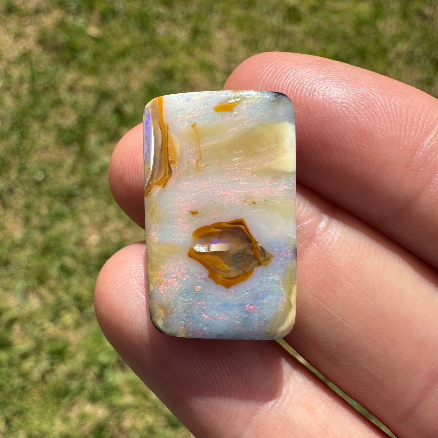 21.38 Ct large rectangle boulder opal