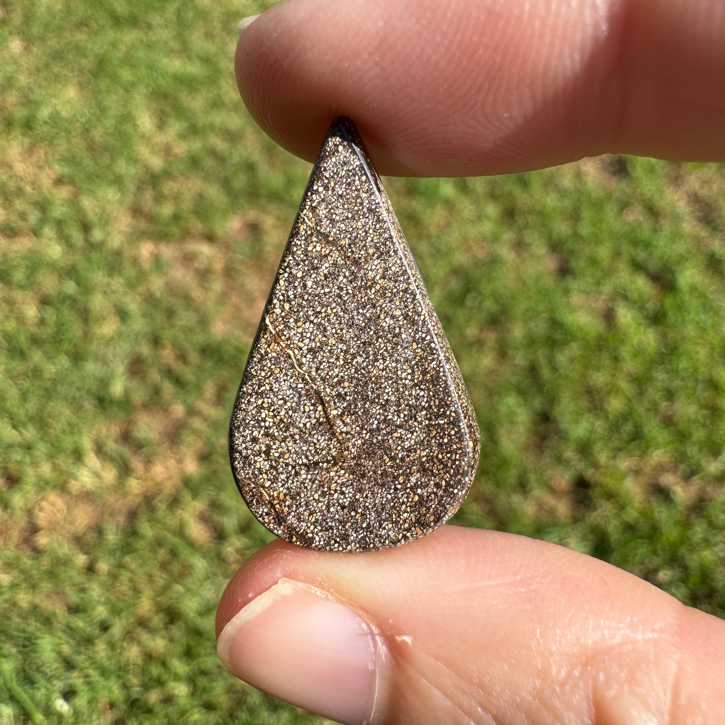12.25 Ct teardrop boulder opal