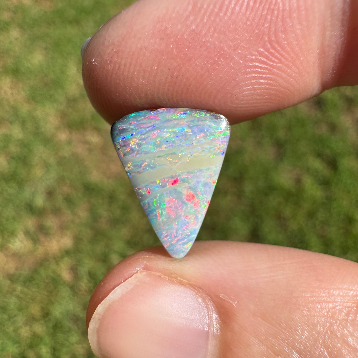 4.51 Ct small boulder opal