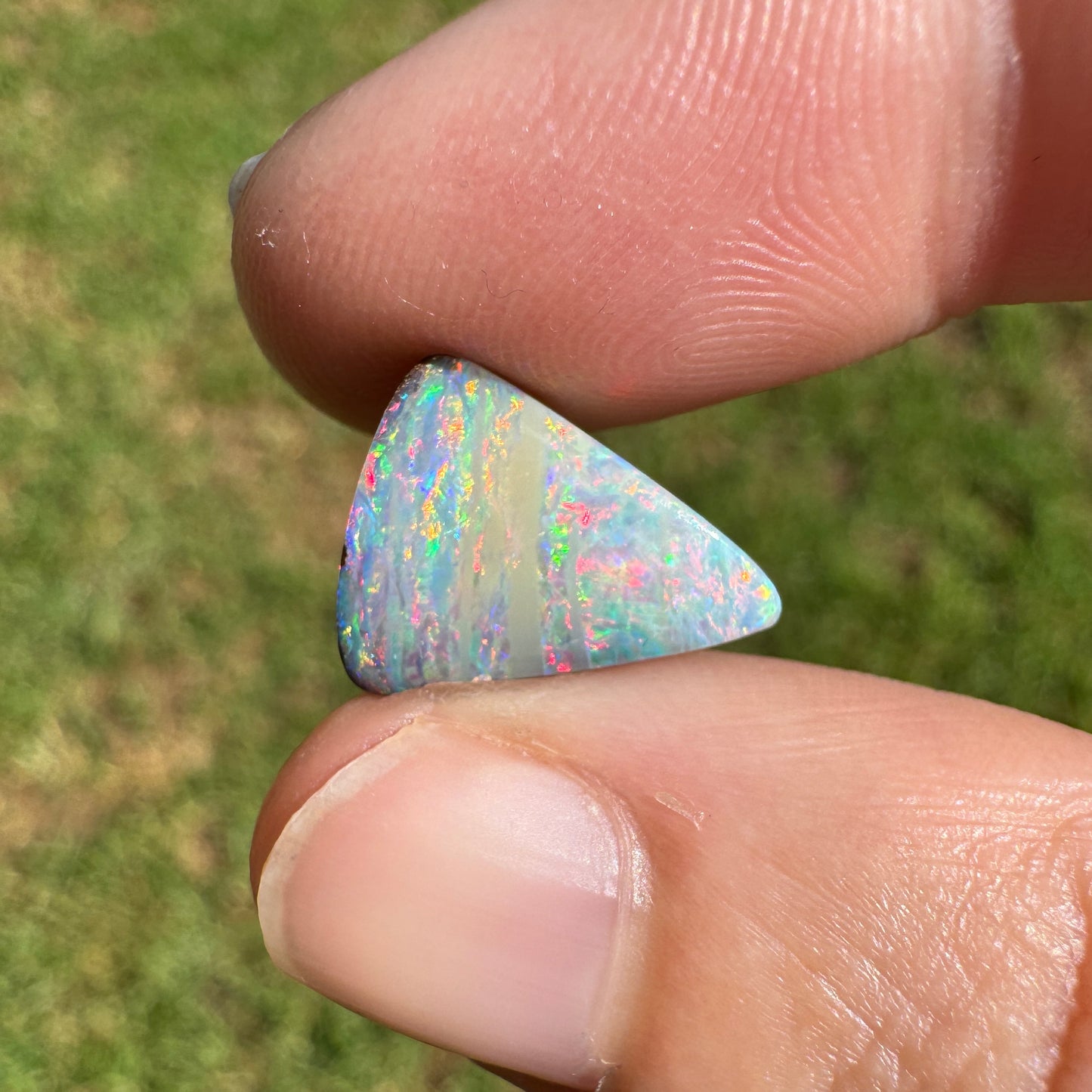 4.51 Ct small boulder opal