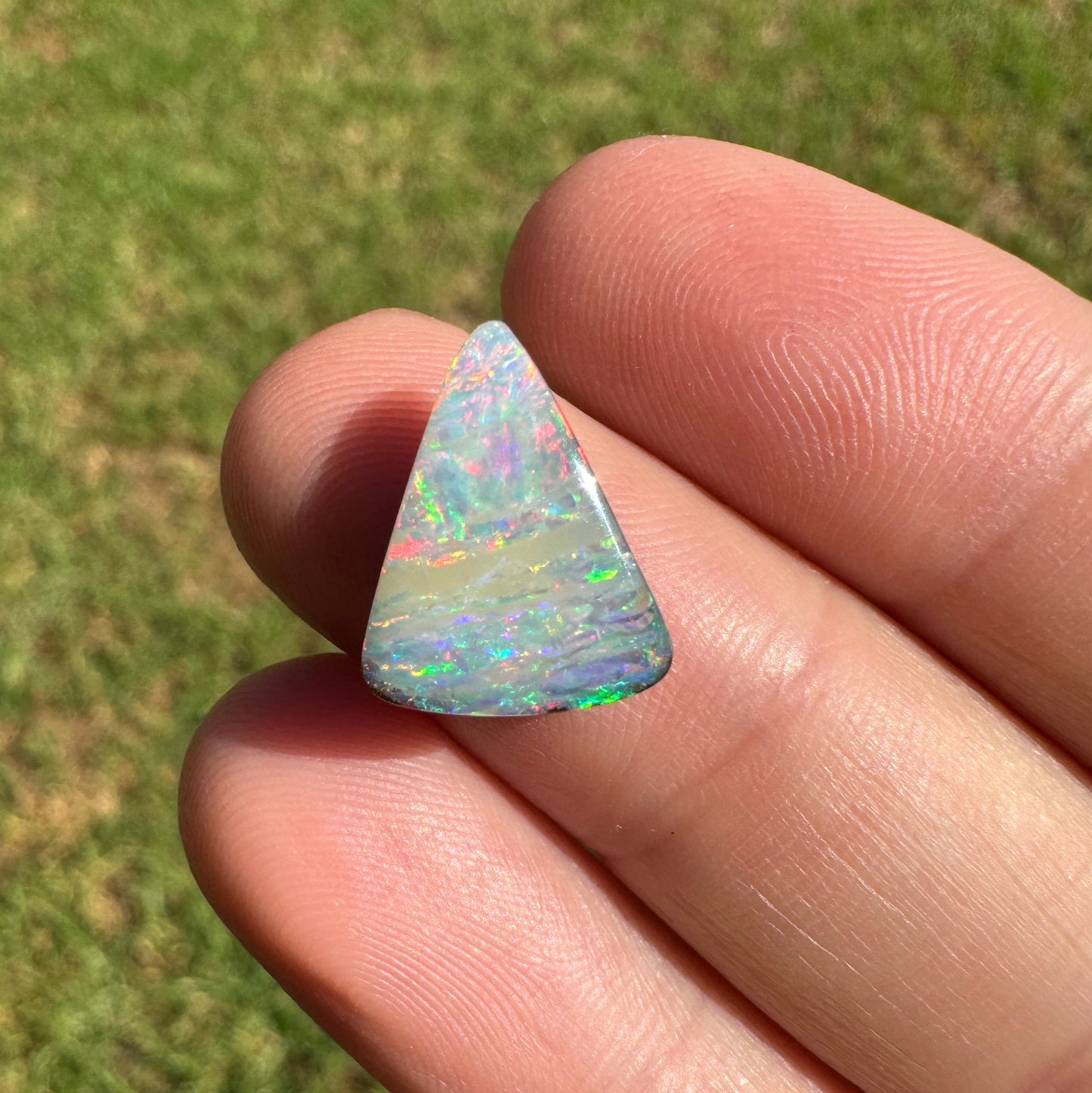 4.51 Ct small boulder opal