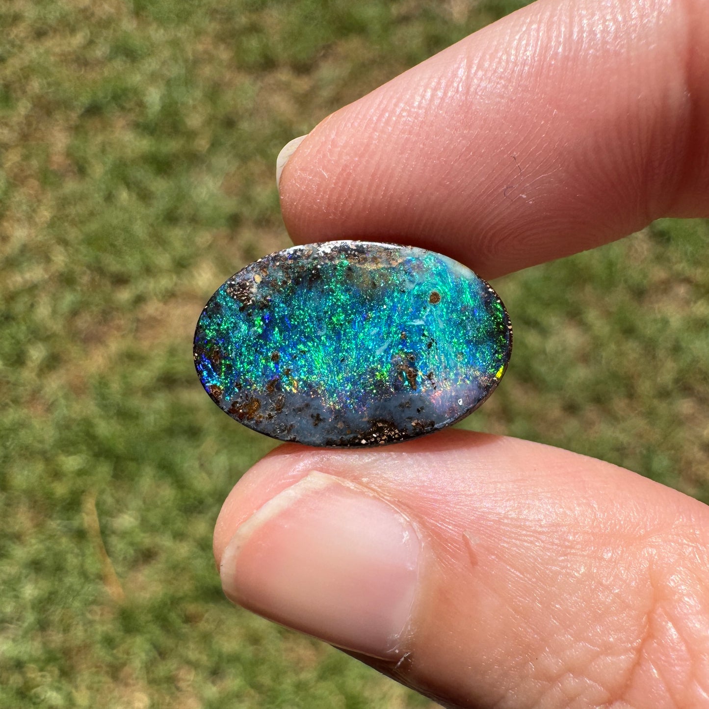 9.31 Ct oval boulder opal