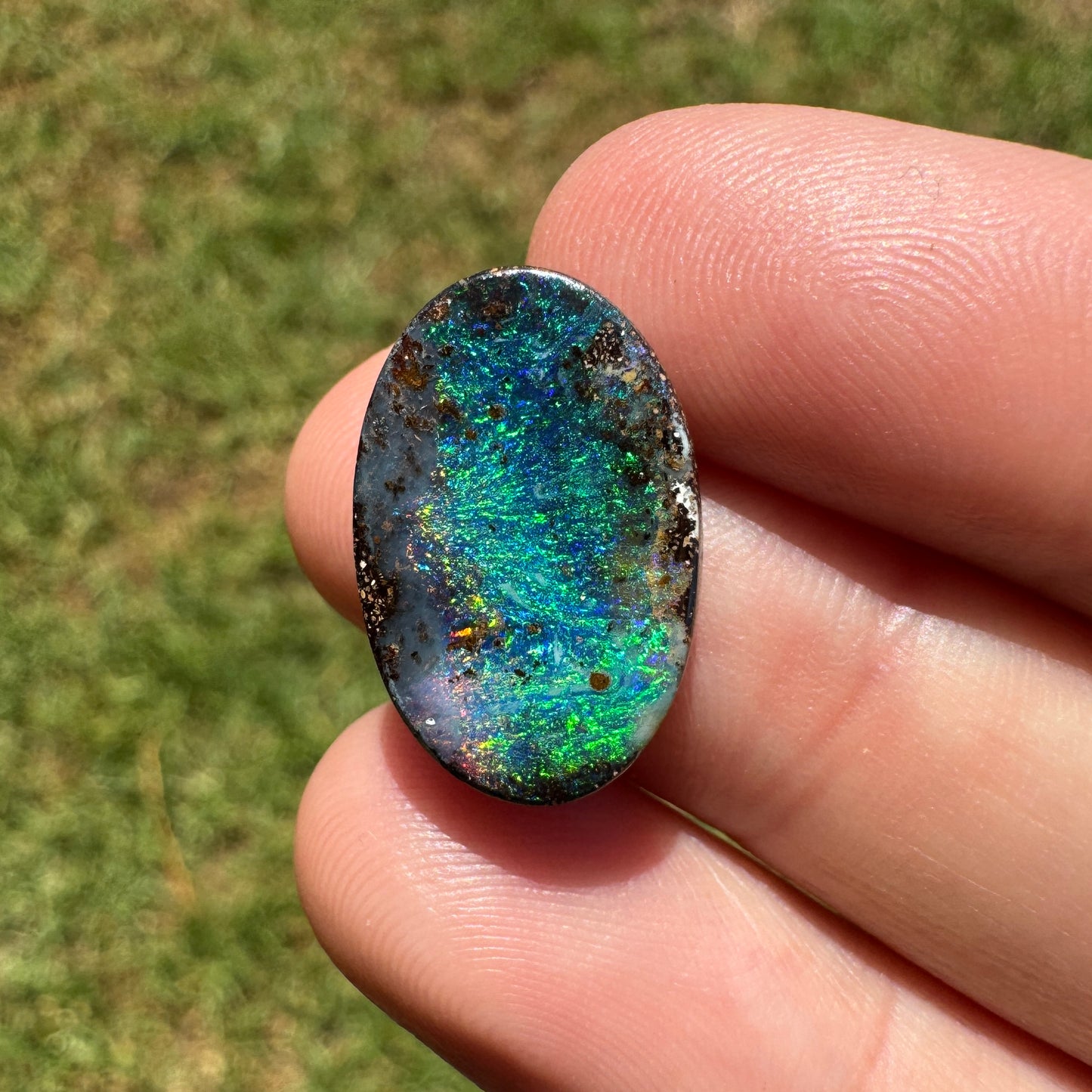 9.31 Ct oval boulder opal