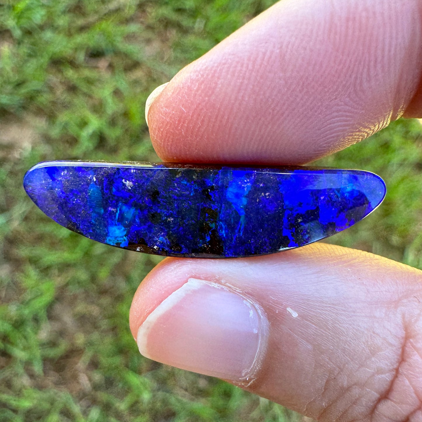 12.09 Ct large purple boulder opal