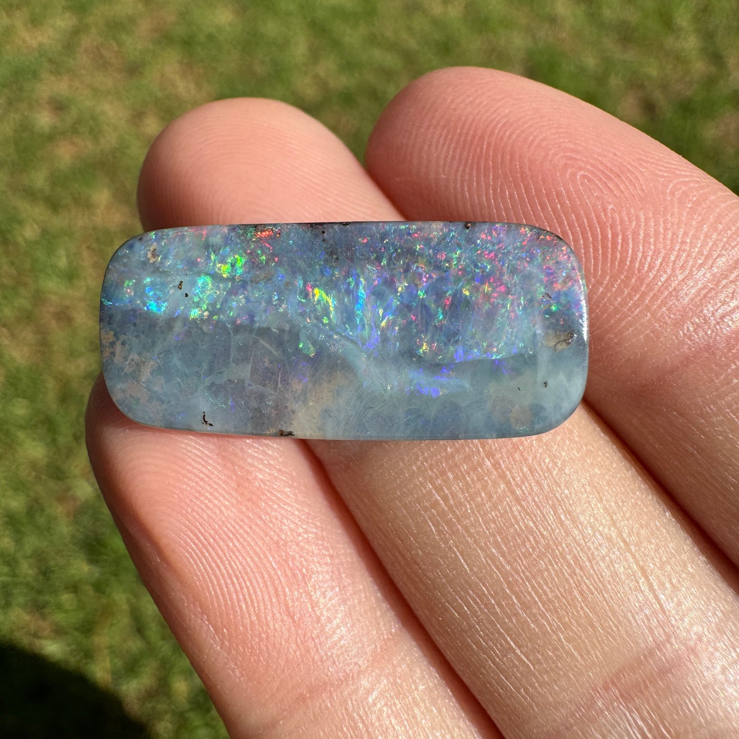 13.40 Ct rectangle boulder opal