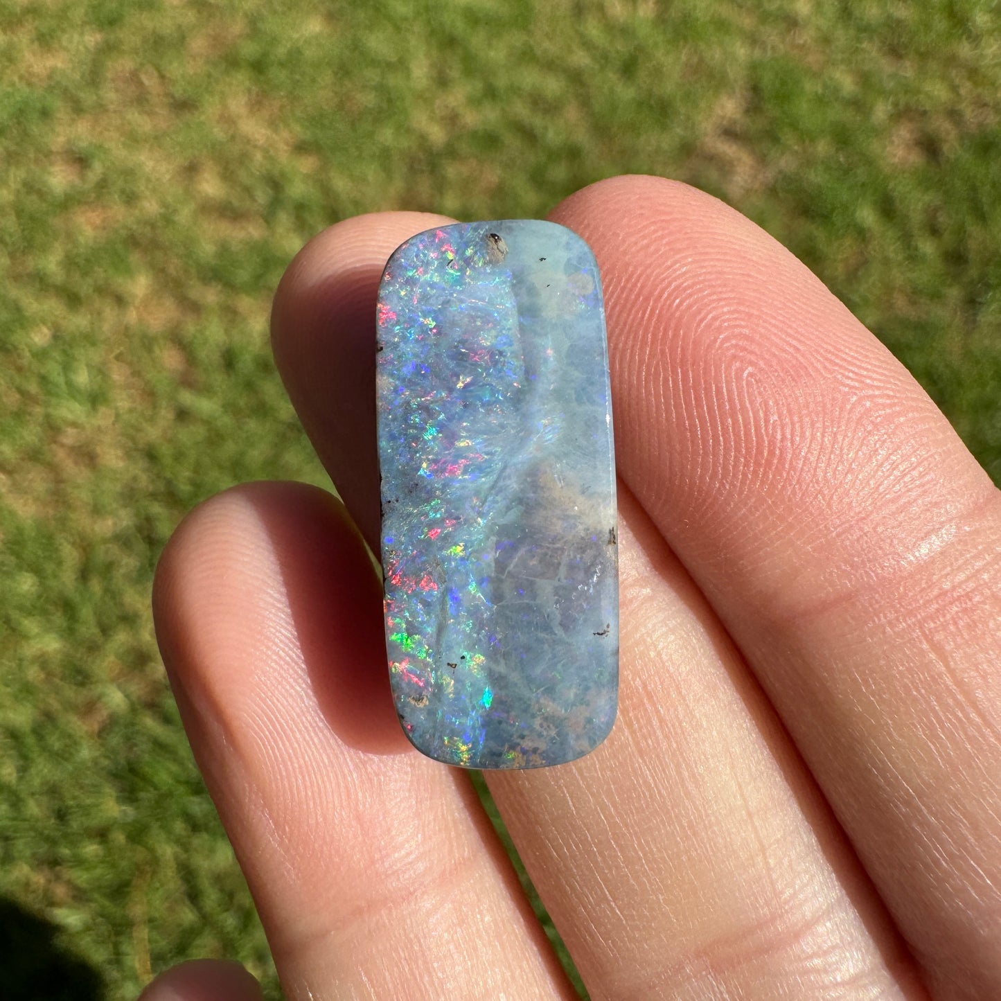 13.40 Ct rectangle boulder opal