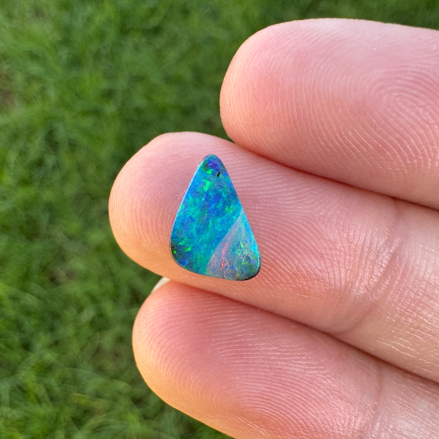 1.17 Ct bright green and pink boulder opal