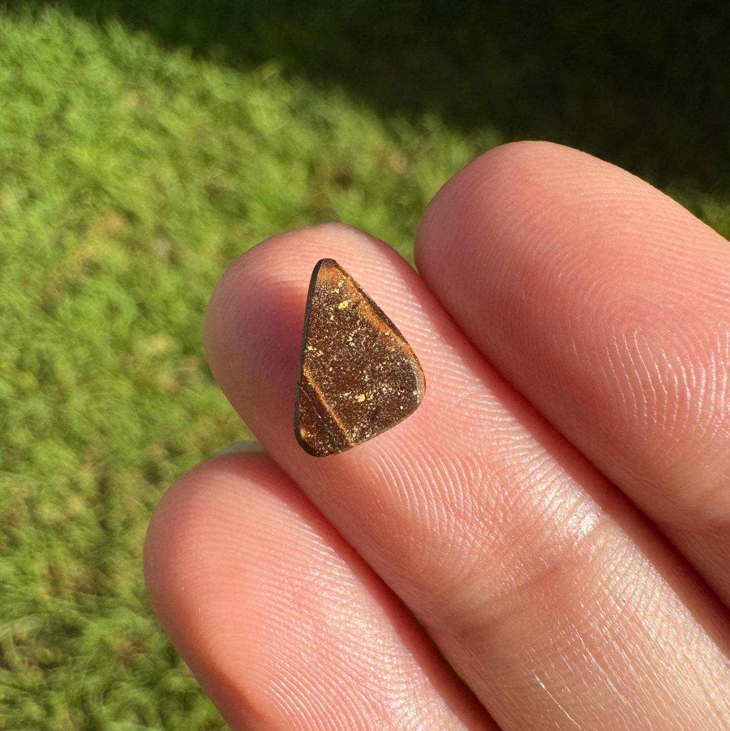 1.17 Ct bright green and pink boulder opal