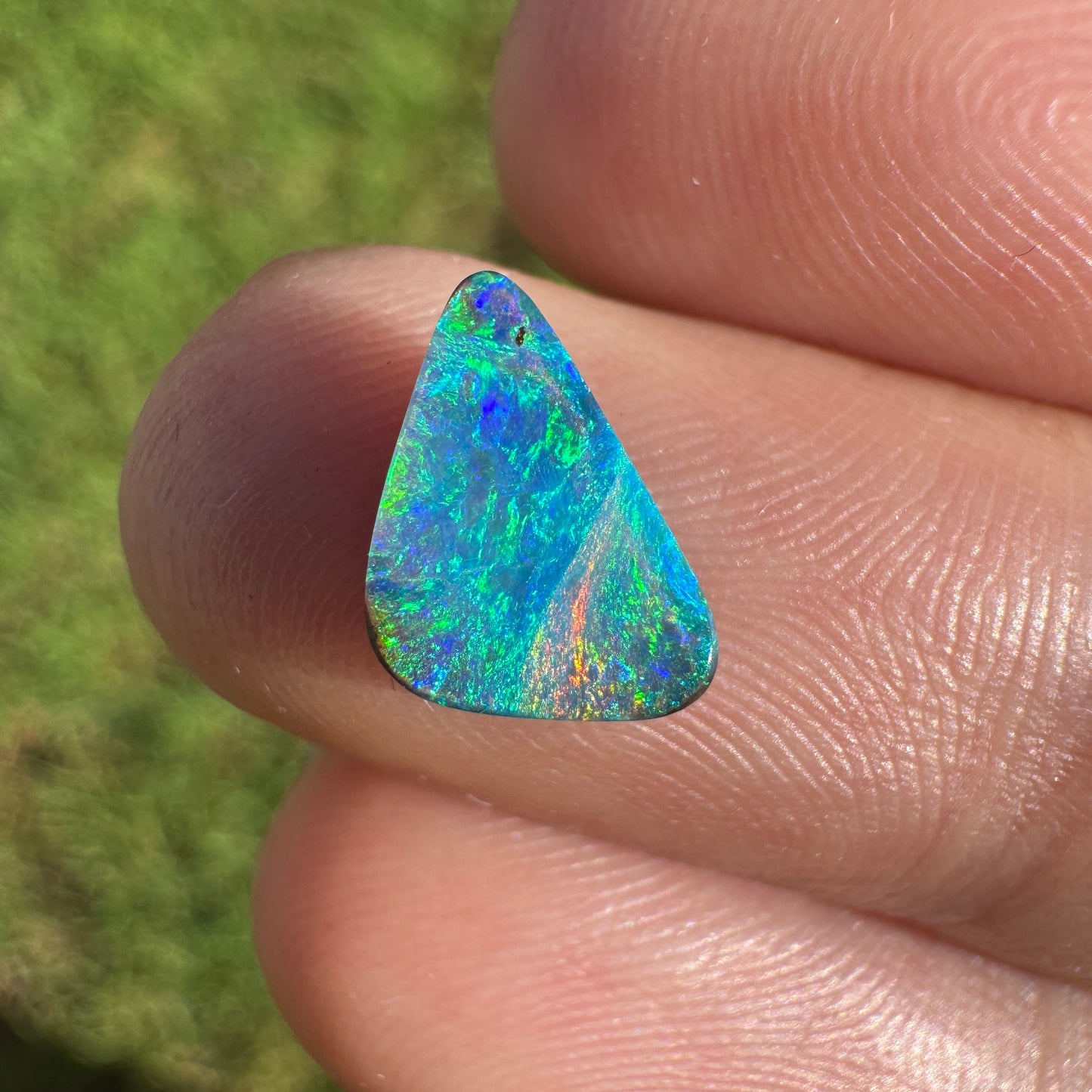 1.17 Ct bright green and pink boulder opal