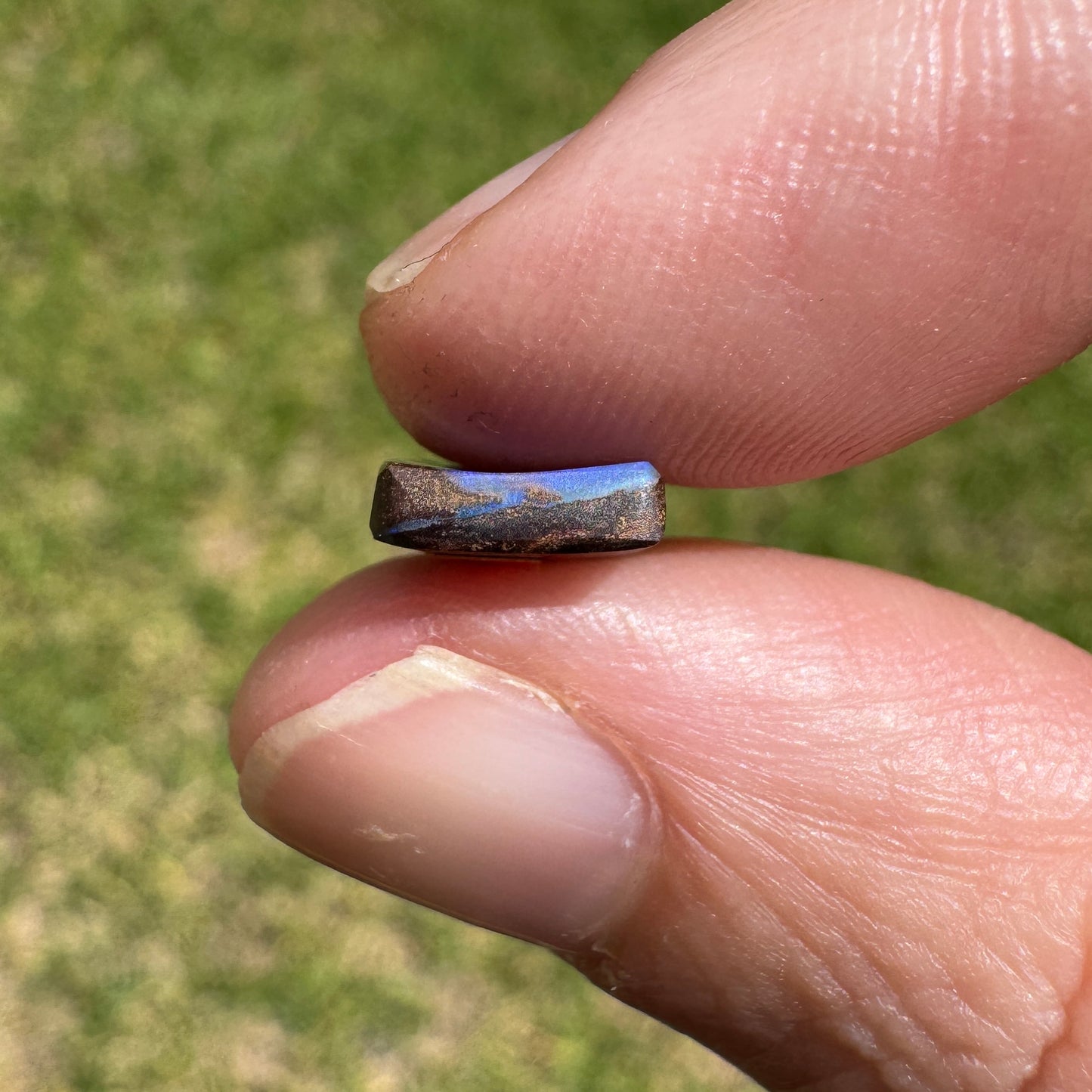 2.21 Ct small boulder opal - Broken River Mining