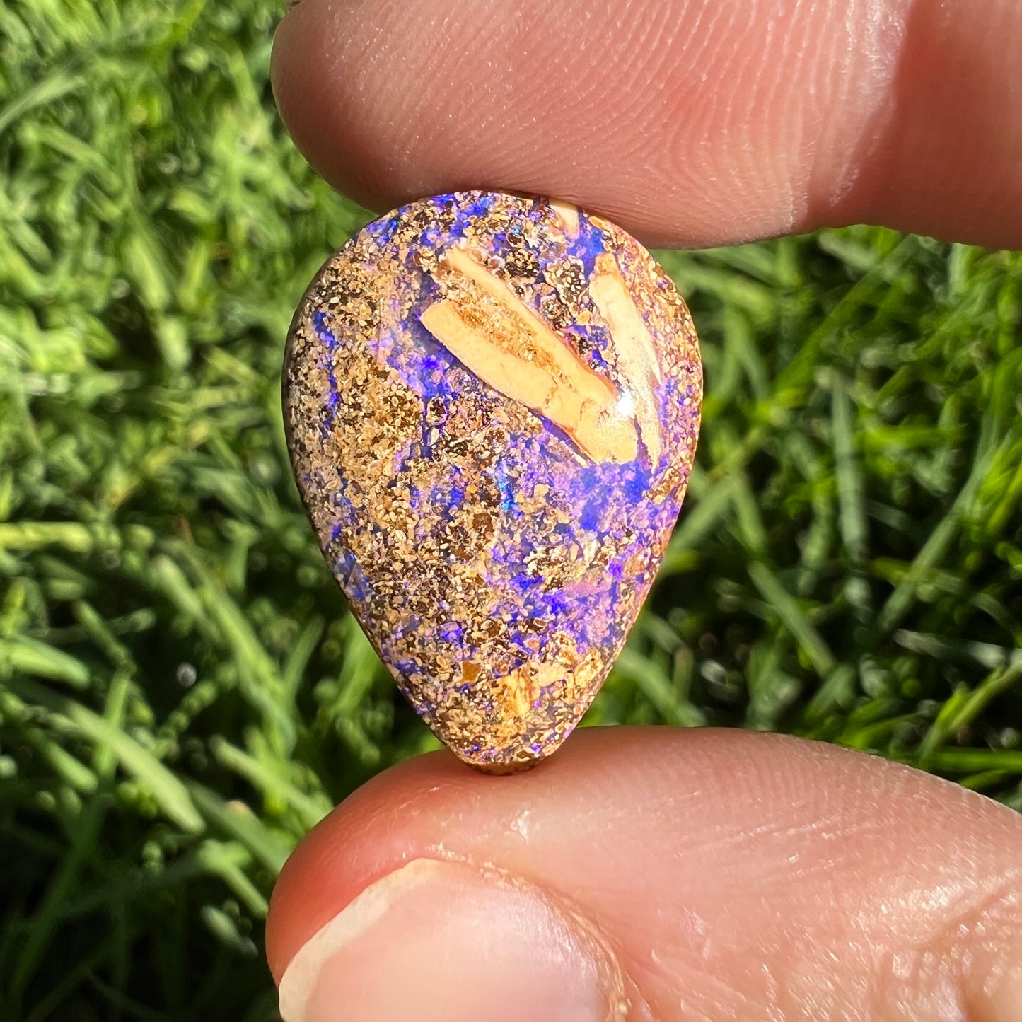 9.73 Ct 3D wood replacement opal