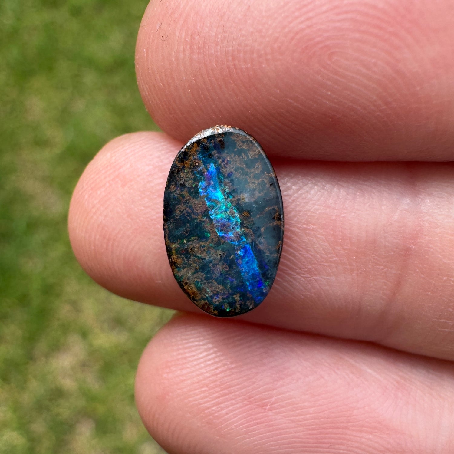 1.96 Ct small boulder opal - Broken River Mining
