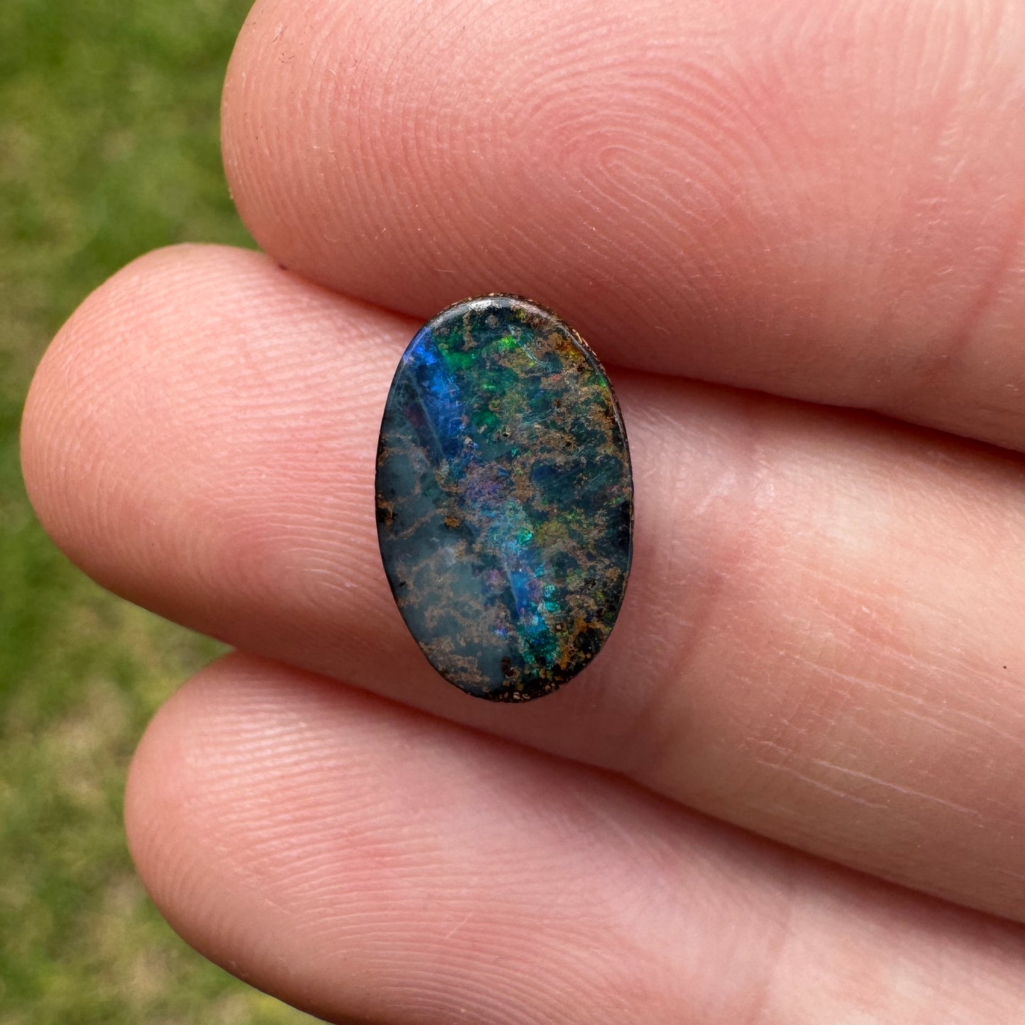 1.96 Ct small boulder opal - Broken River Mining